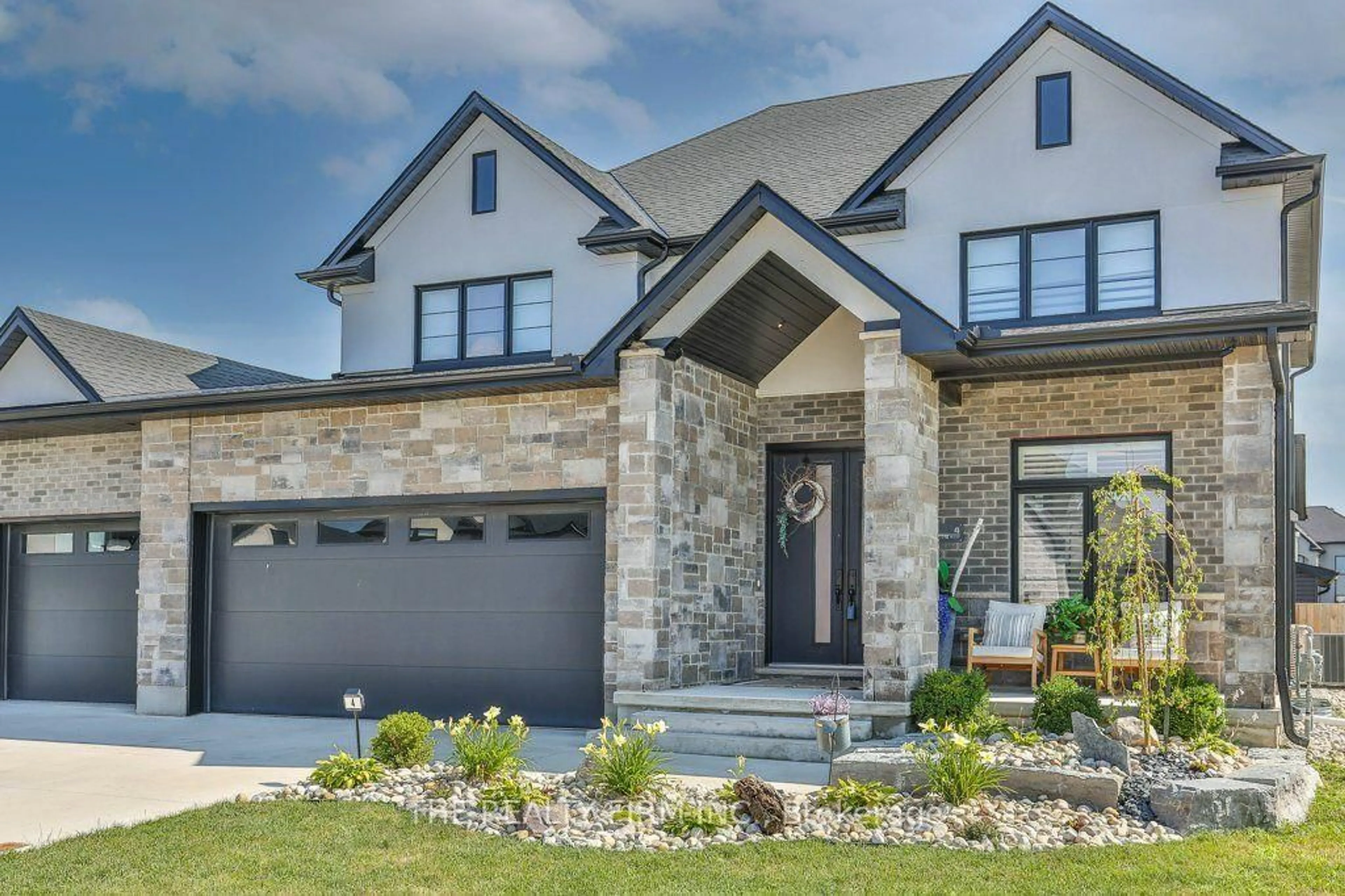 Home with brick exterior material, street for 4 SYCAMORE Rd, Southwold Ontario N5P 0G6