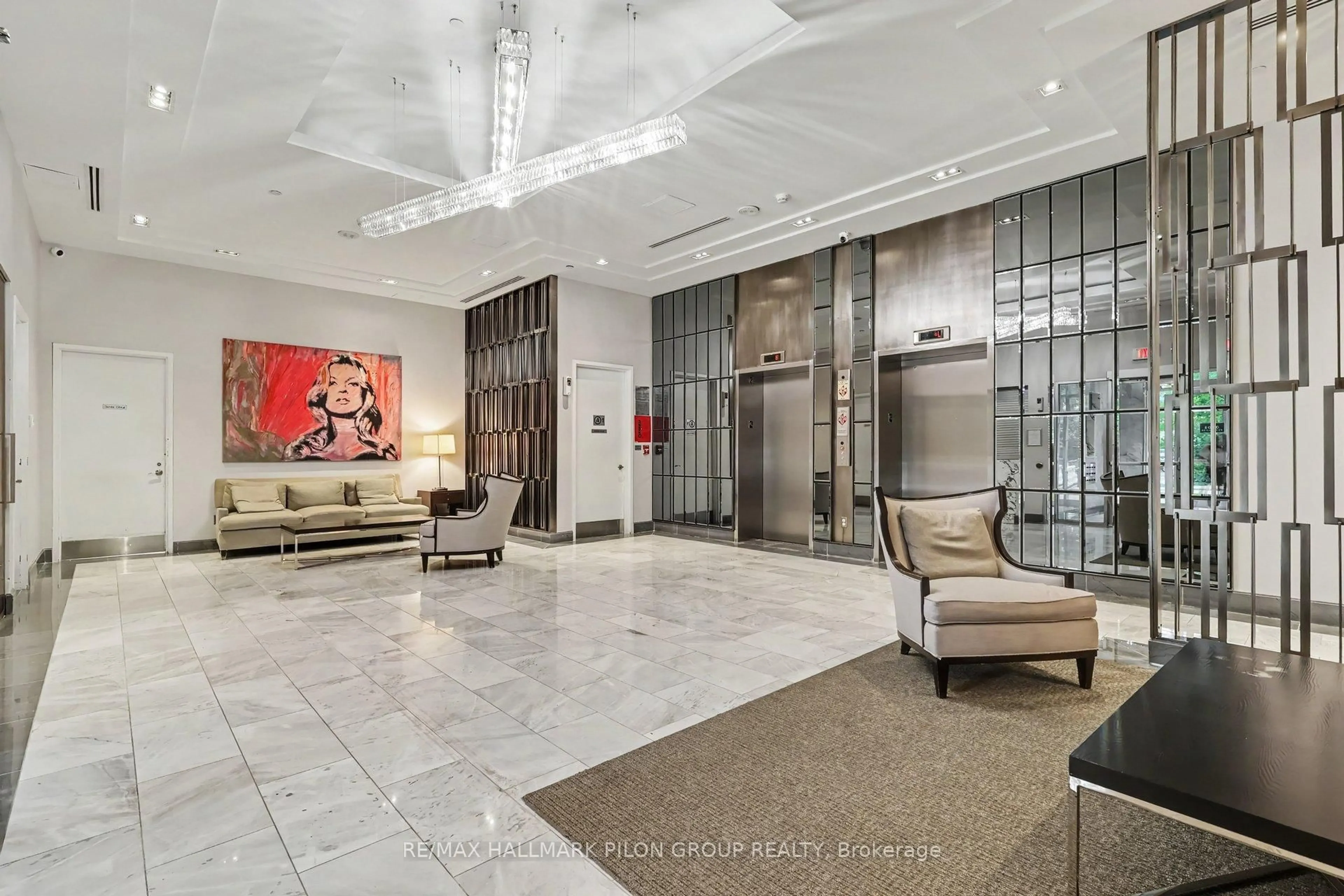 Lobby for 300 Lisgar St #1512, Ottawa Ontario K2P 0E2