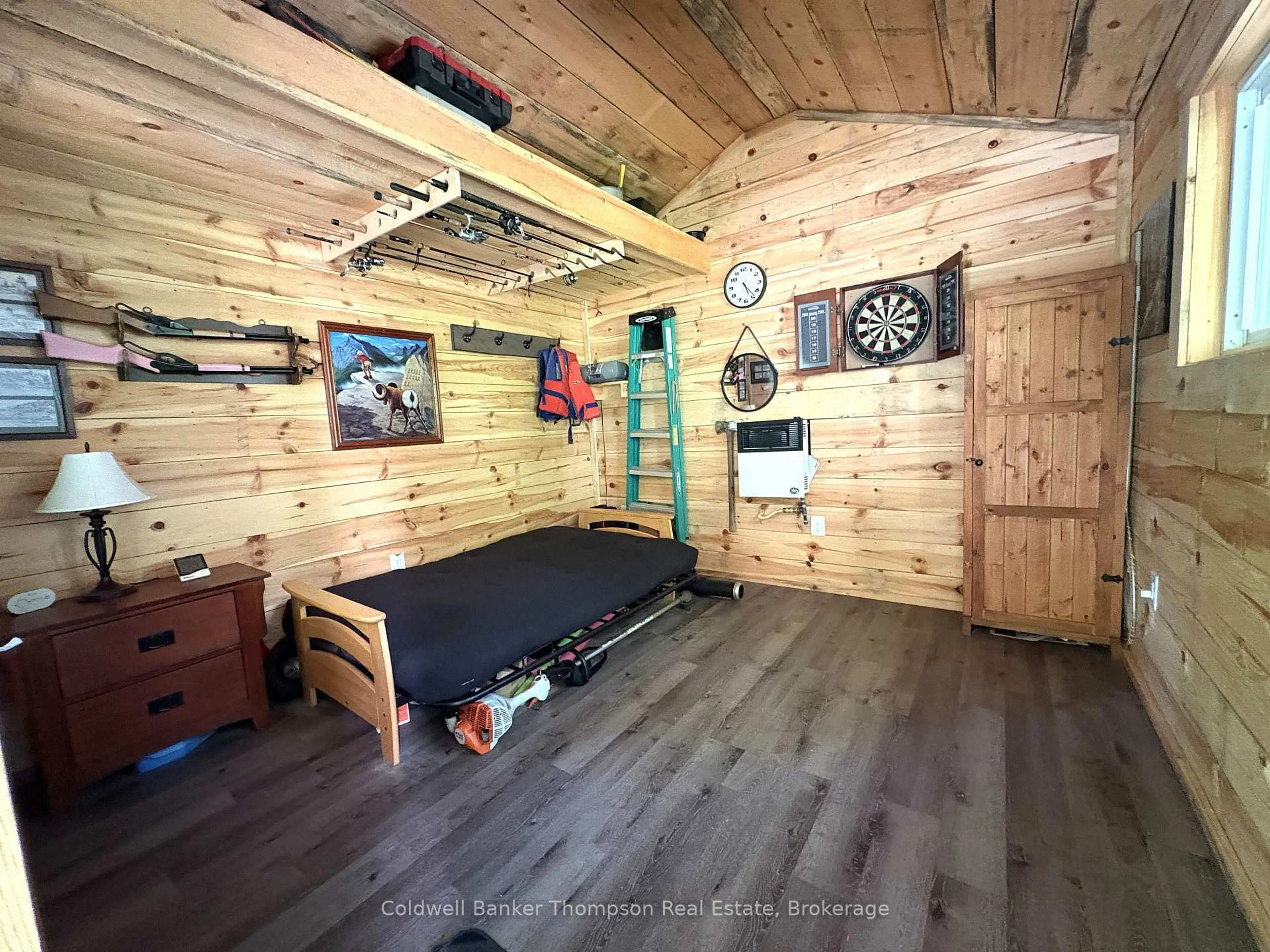 Indoor garage for 3274 Eagle Lake Rd, Parry Sound Remote Area Ontario P0A 1X0