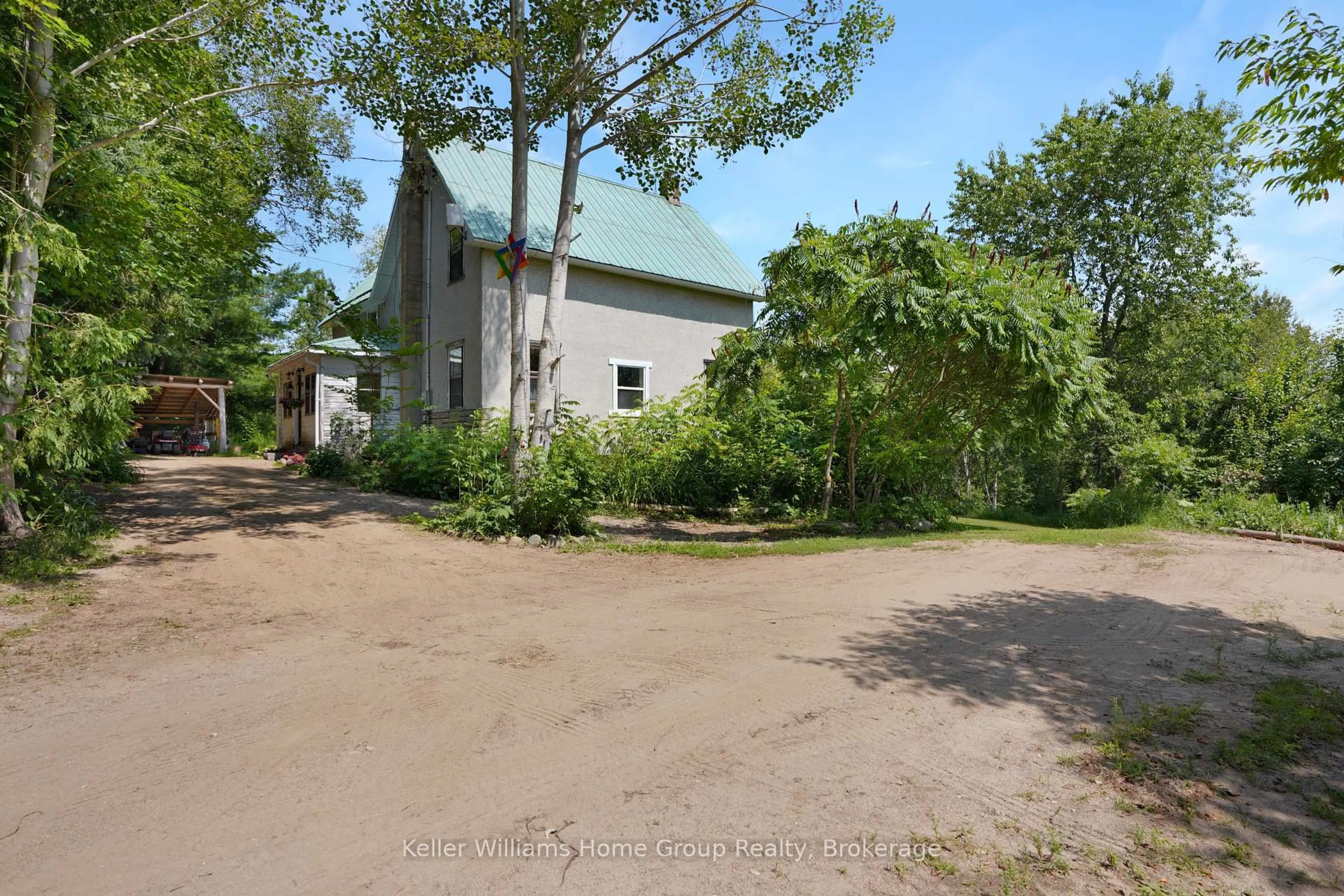 Unknown for 1794 East Road Loop, Maynooth Ontario K0L 2S0