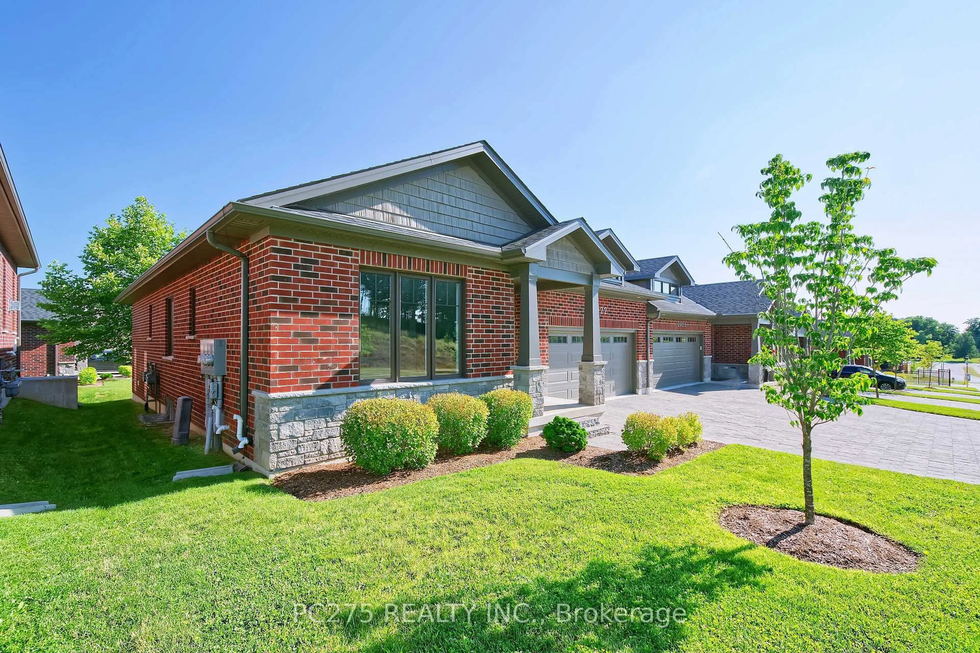 Home with brick exterior material, street for 2022 UPPERPOINT Blvd #10, London South Ontario N6K 4M9