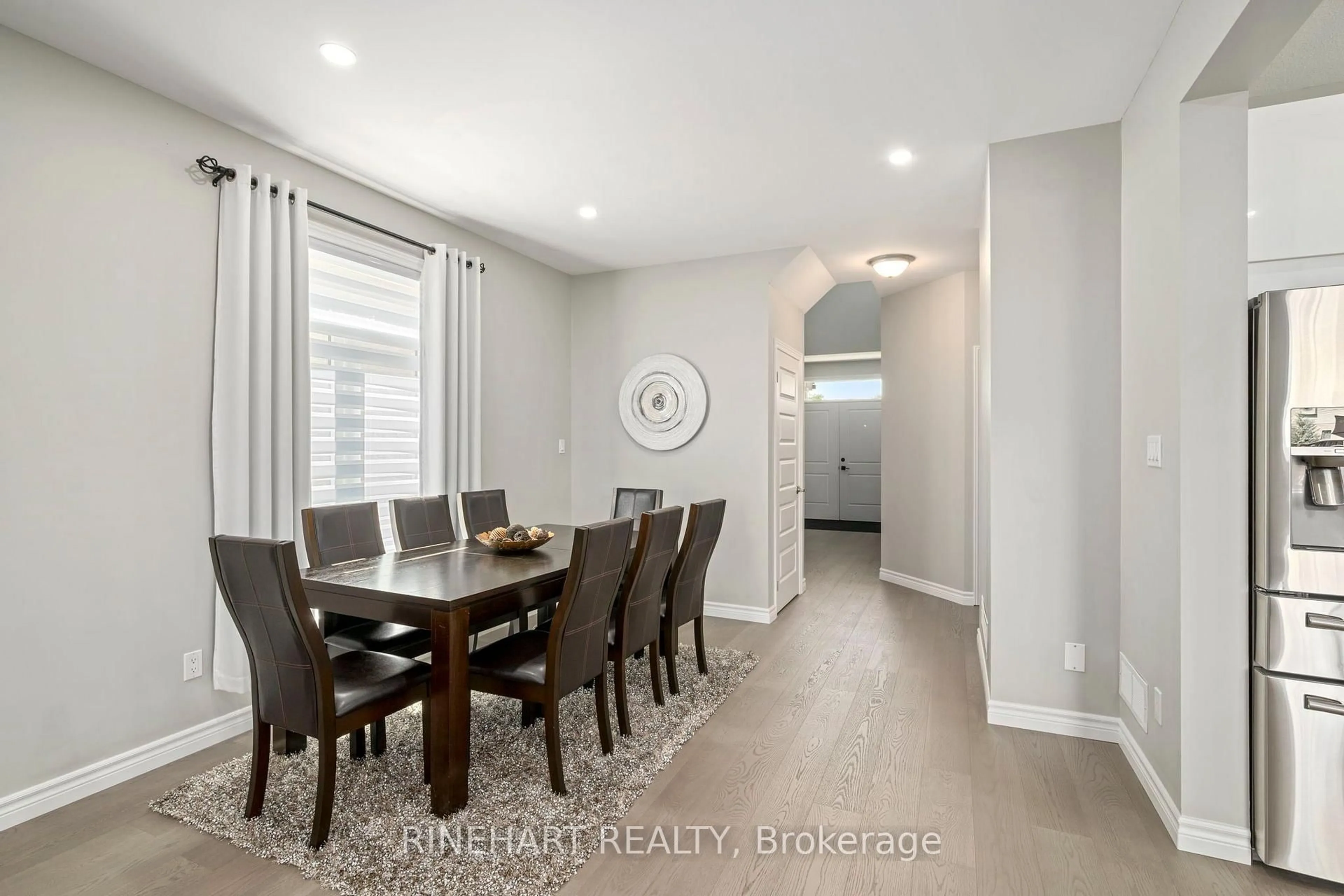 Dining room, unknown for 2946 Tokala Tr, London North Ontario N6G 0S6