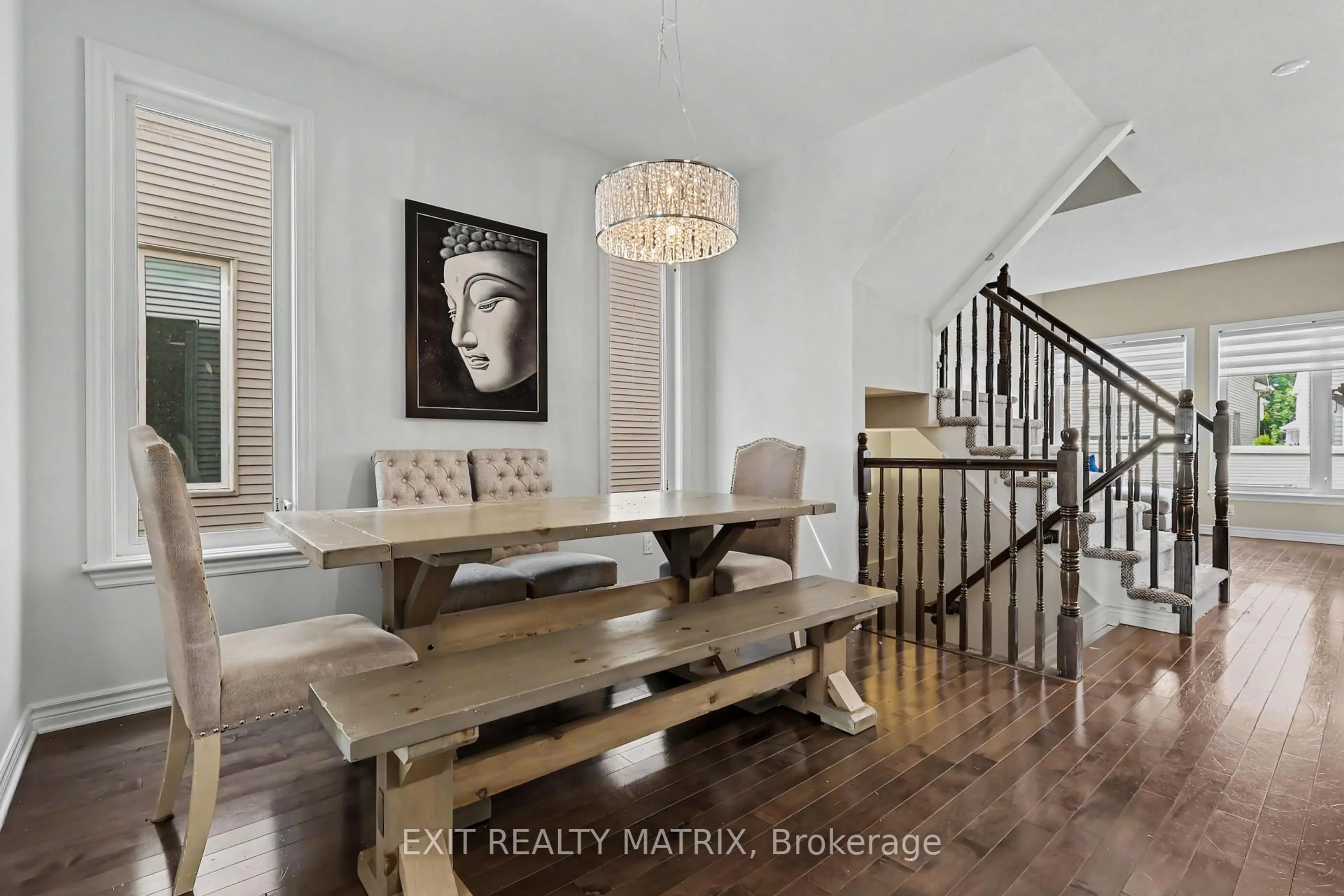 Dining room, wood/laminate floor for 749 Morningstar Way, Ottawa Ontario K1W 0G6