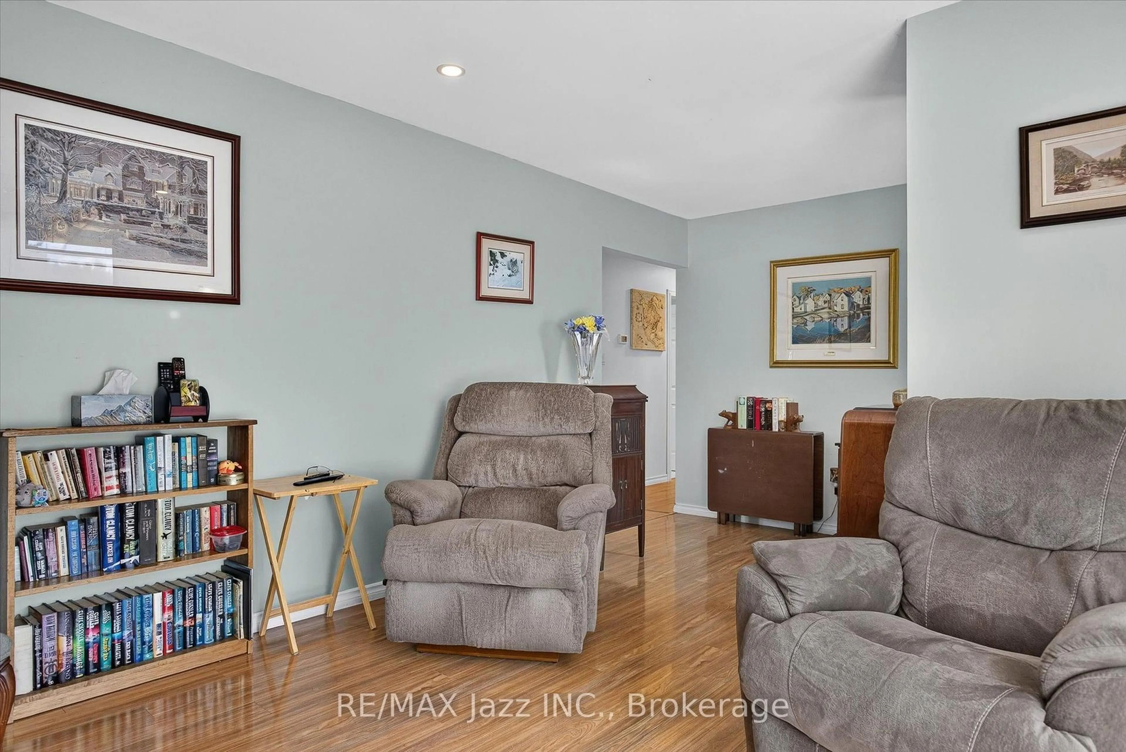 Living room with furniture, unknown for 1967 Comstock Line, Asphodel-Norwood Ontario K0L 2V0