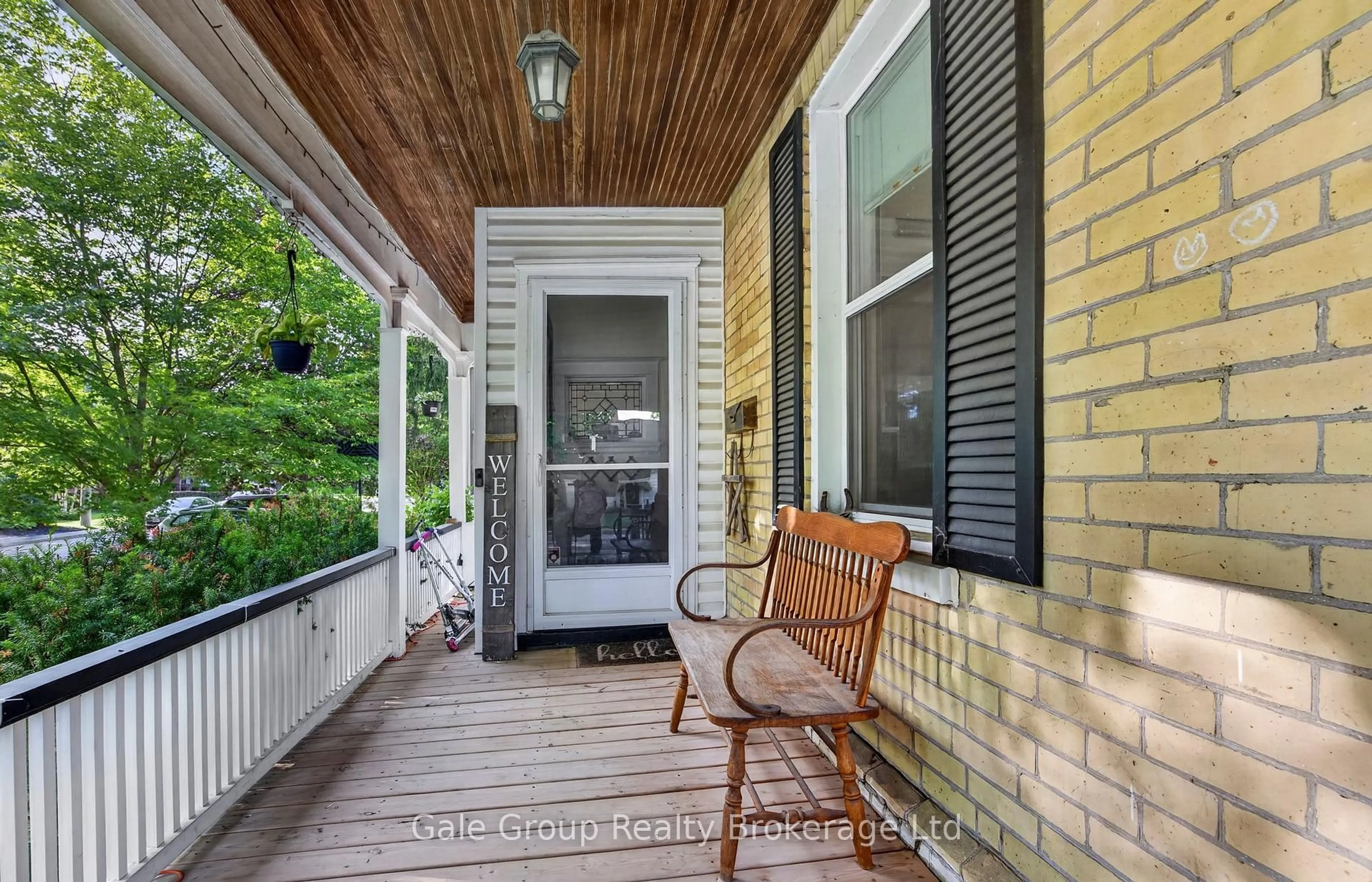 Unknown for 445 Vincent St, Woodstock Ontario N4S 5M9