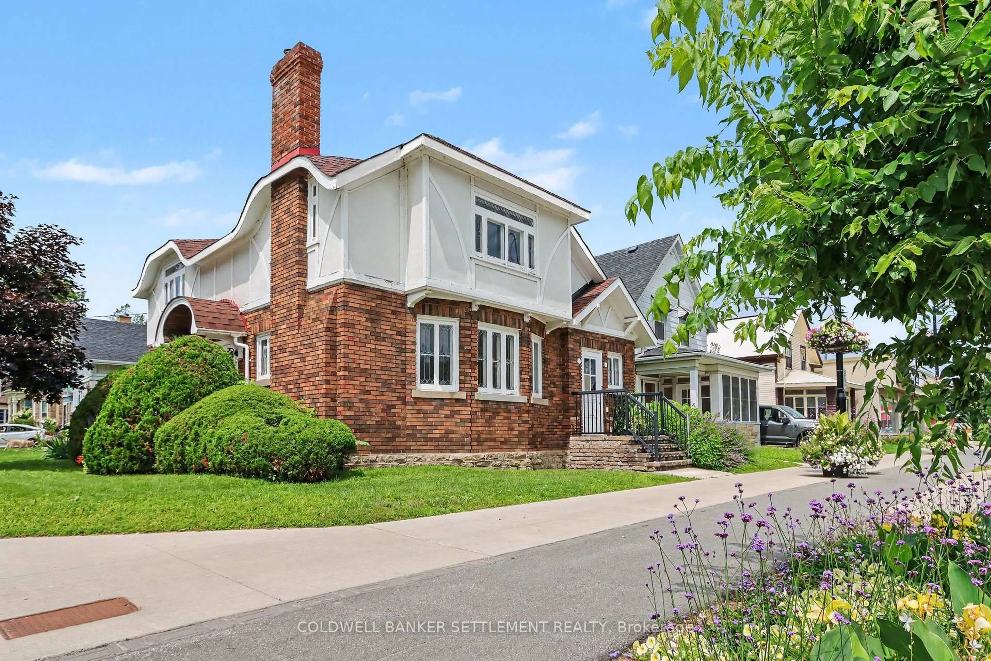 Home with brick exterior material, street for 2 Gladstone Ave, Smiths Falls Ontario K7H 1L2