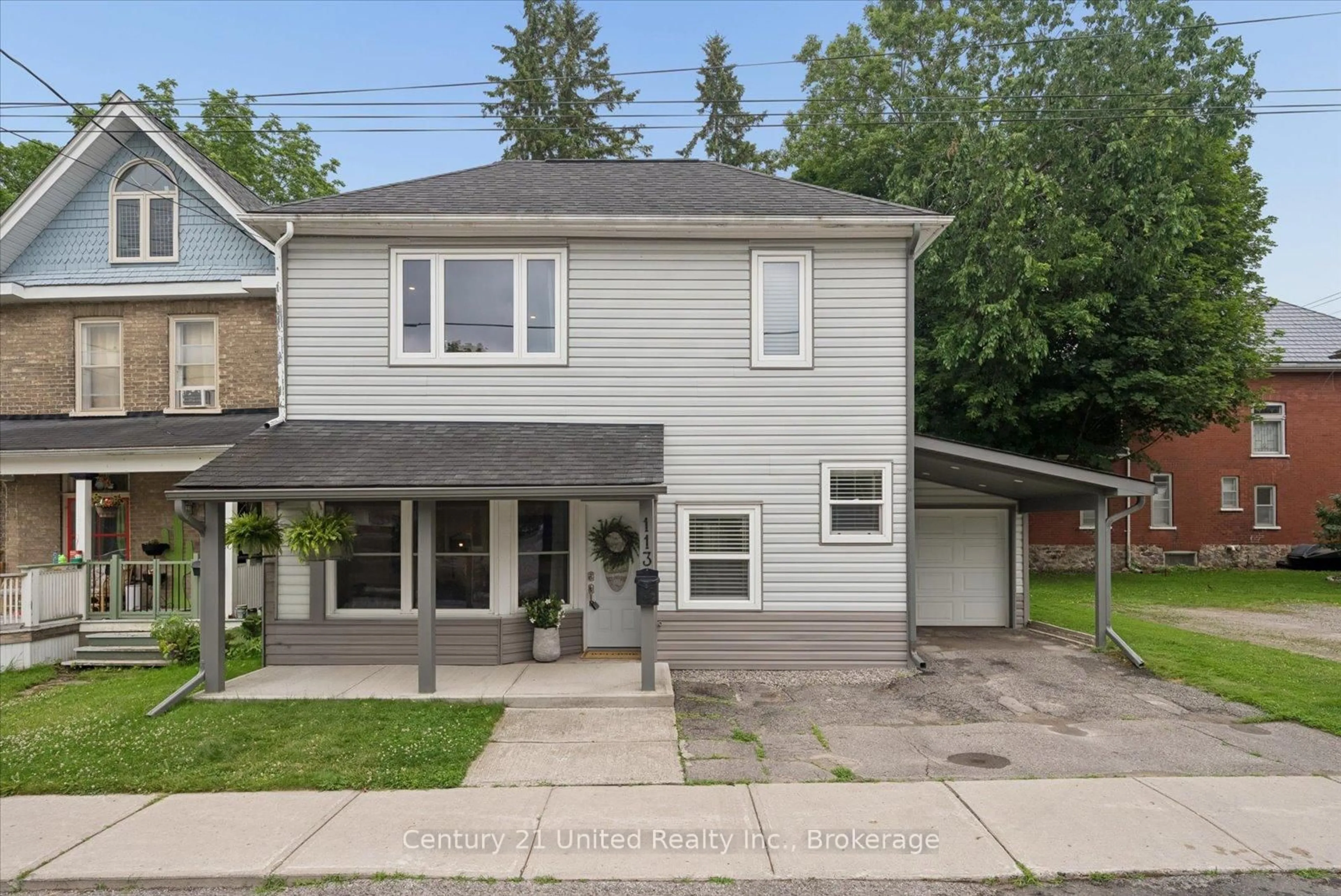 A pic from outside/outdoor area/front of a property/back of a property/a pic from drone, street for 113 Princess St, Peterborough Ontario K9J 2A8