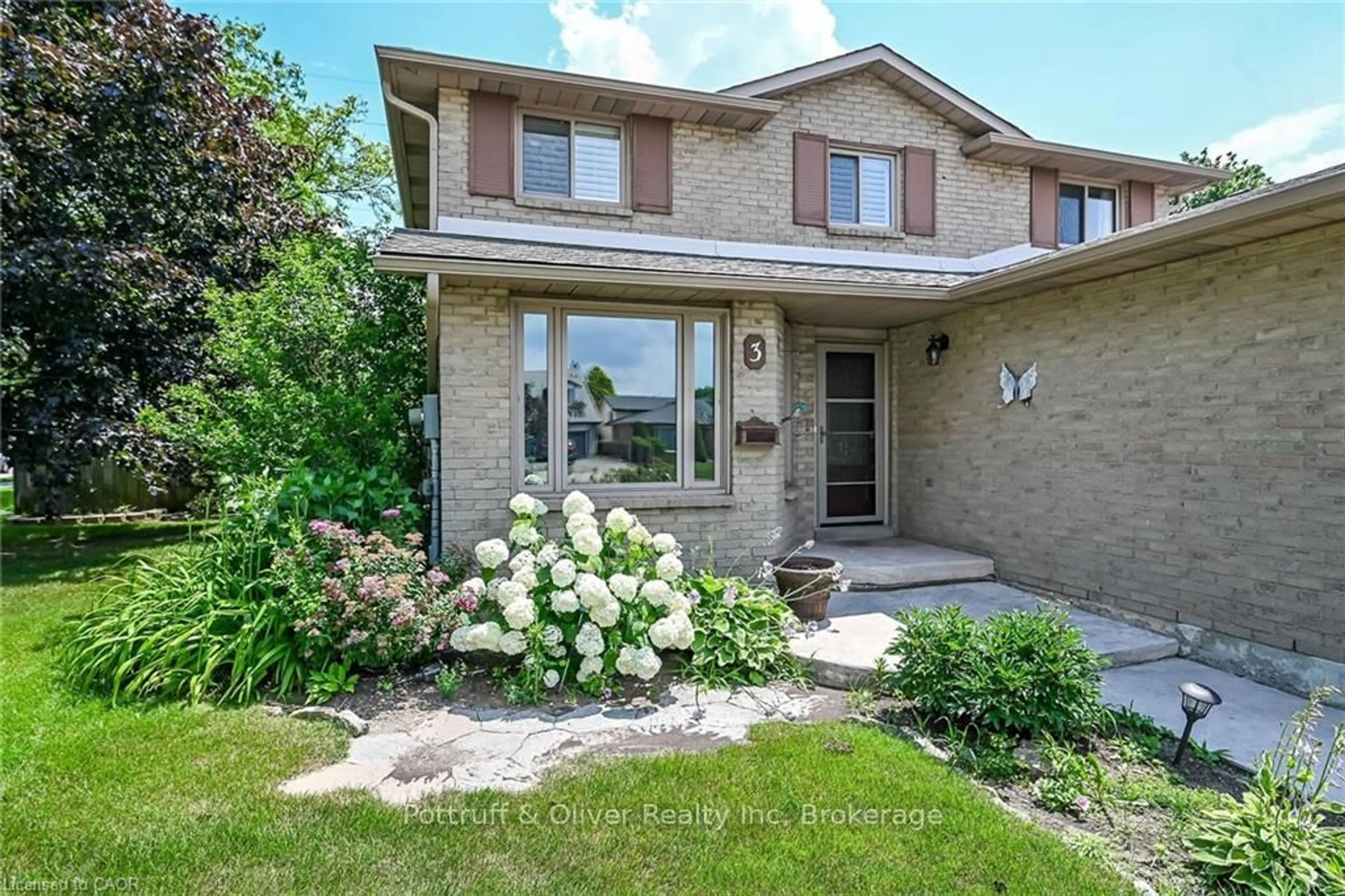 Home with brick exterior material, street for 3 Ridgemount Dr, Hamilton Ontario L8W 2R6