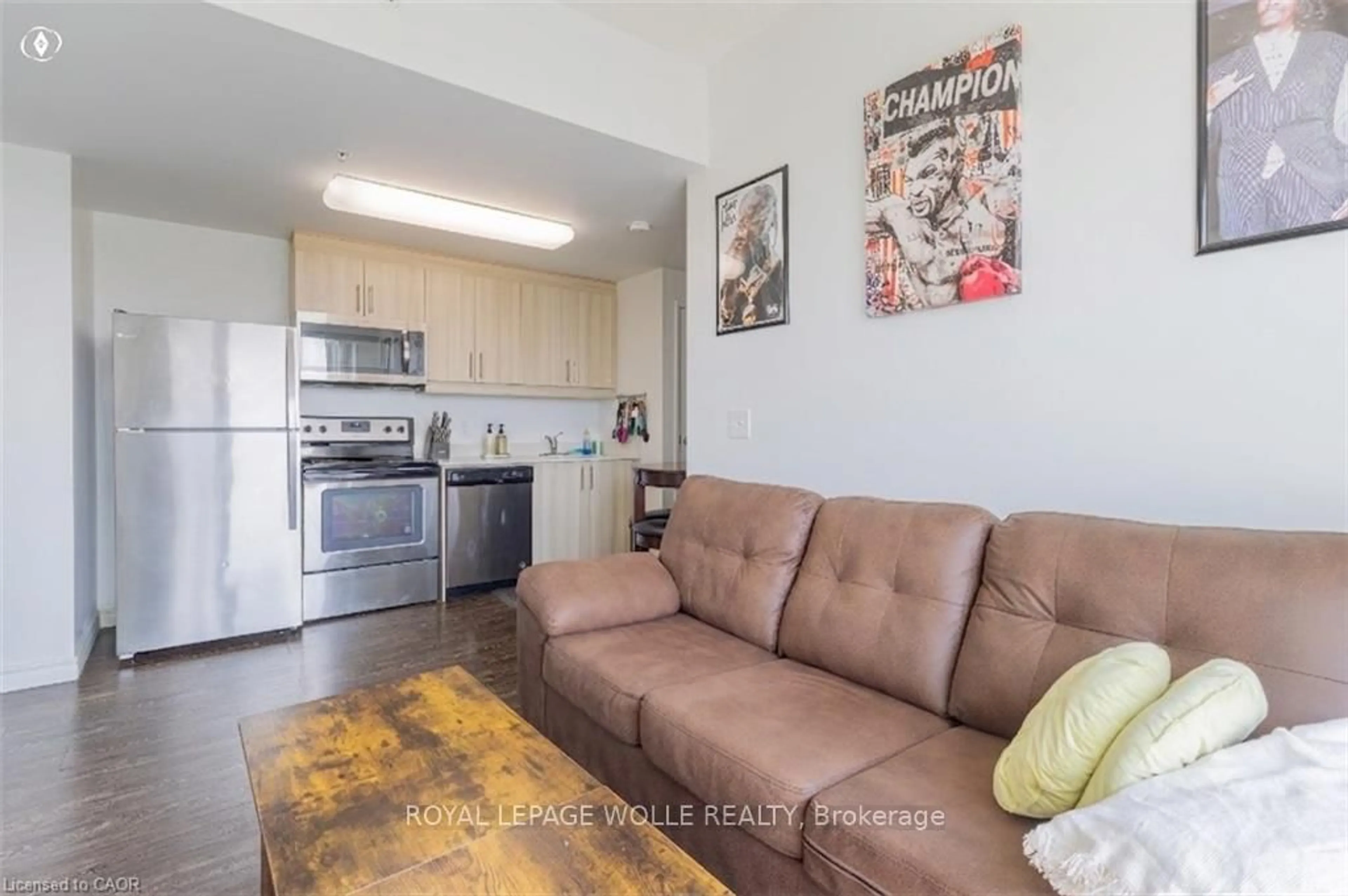 Living room with furniture, unknown for 158 King St #2101, Waterloo Ontario N2J 0E5