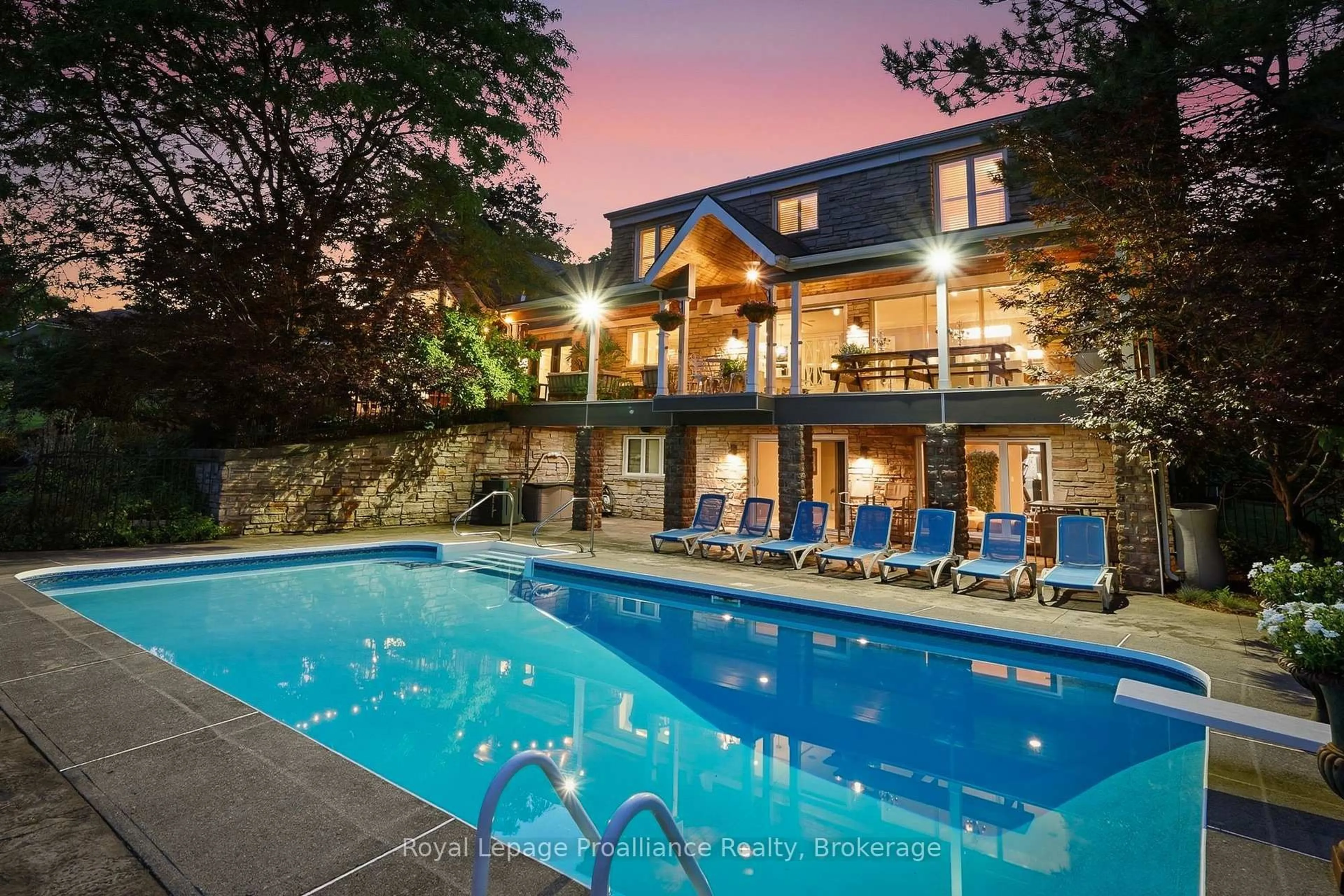 Pool for 658 Old Highway 2, Quinte West Ontario K8V 5P5