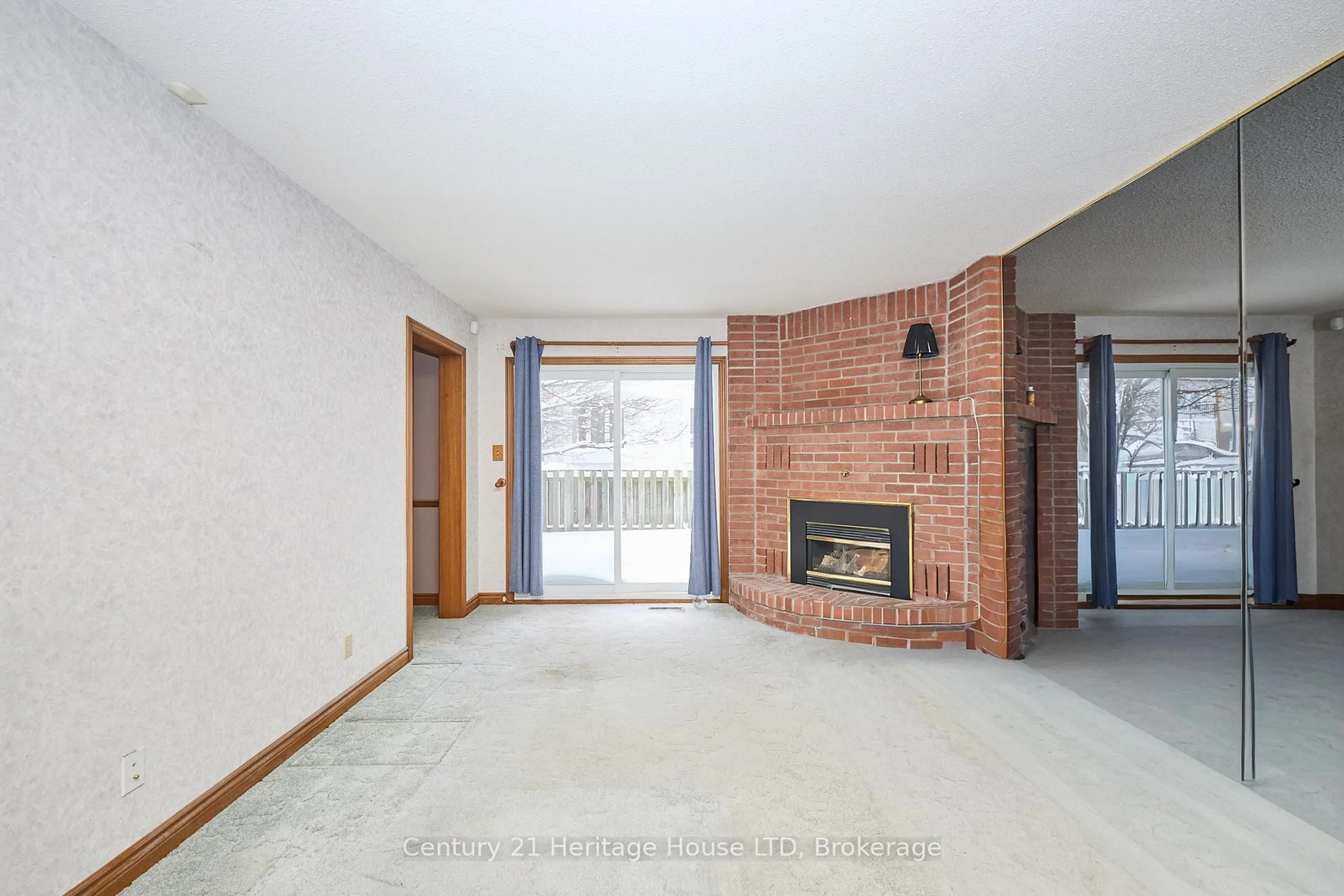 Unknown for 2720 Mewburn Rd #20, Niagara Falls Ontario L2J 4J5