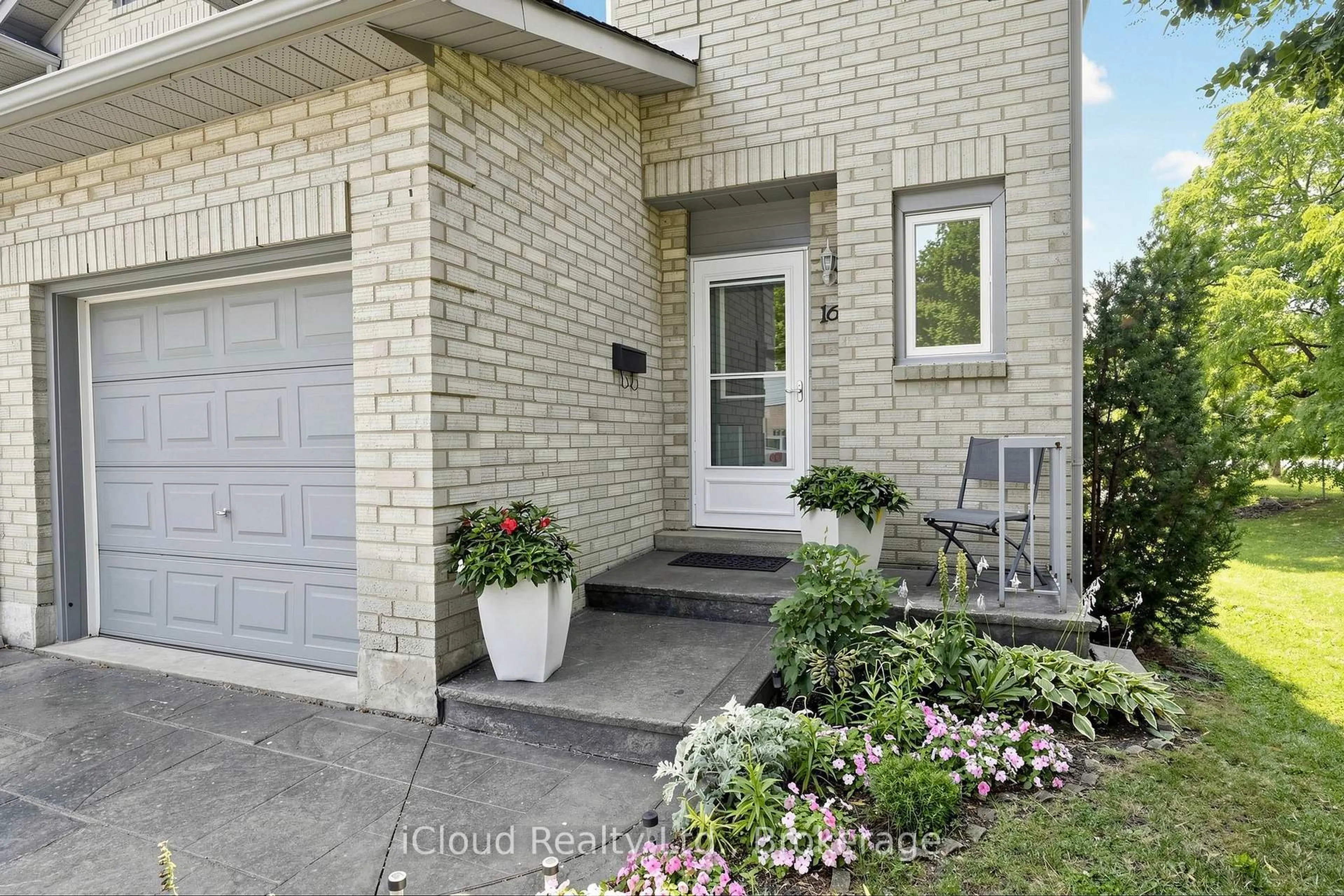 Home with brick exterior material, street for 1 Royalwood Crt #16, Hamilton Ontario L8E 4Y1