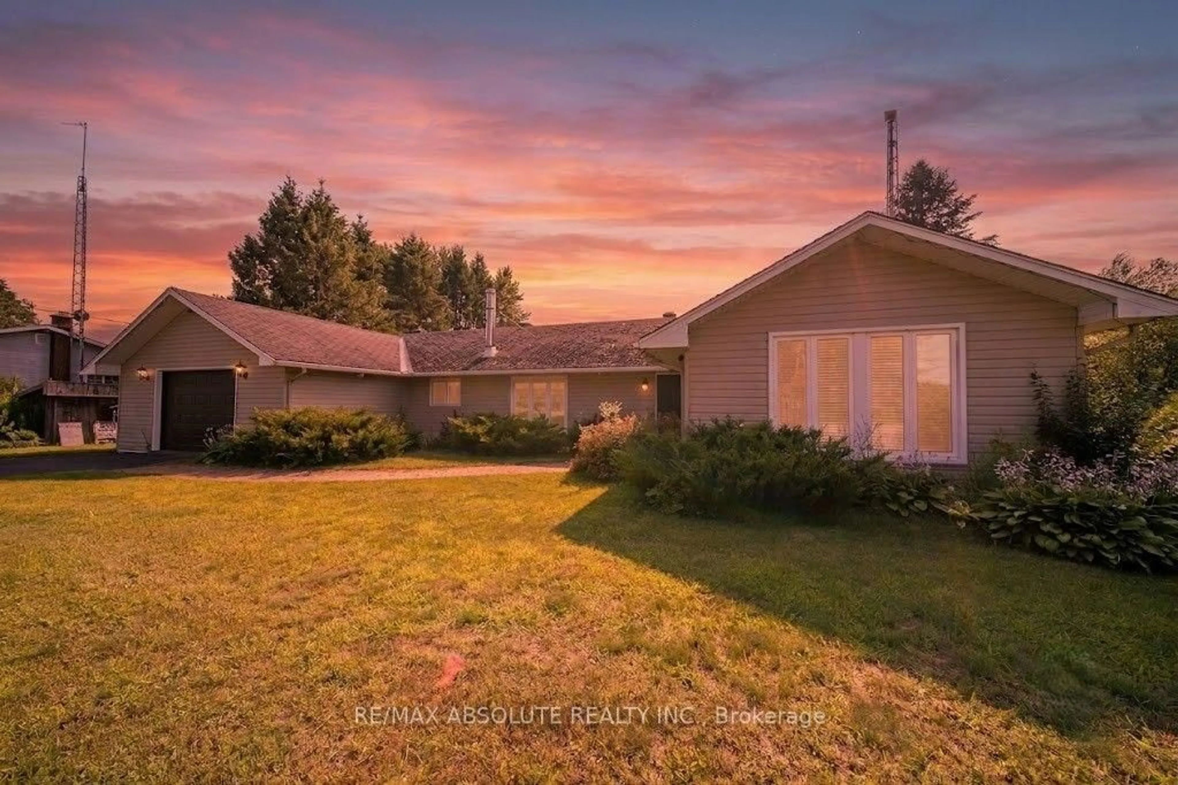 A pic from outside/outdoor area/front of a property/back of a property/a pic from drone, mountain view for 1543 Gagnon Rd, The Nation Ontario K0A 2M0