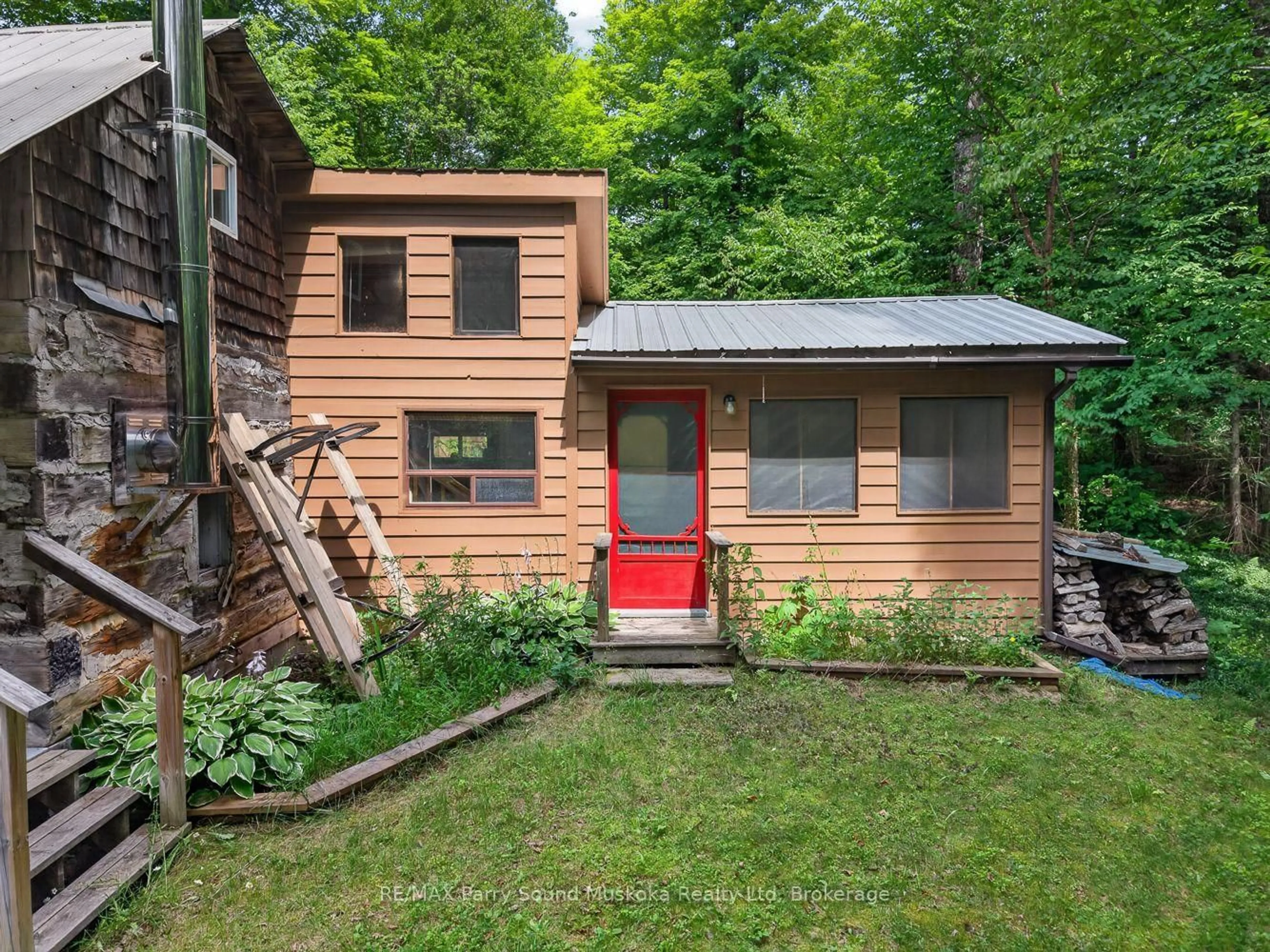 Shed for 32 Shady Maple Tr, Whitestone Ontario P0G 1G0