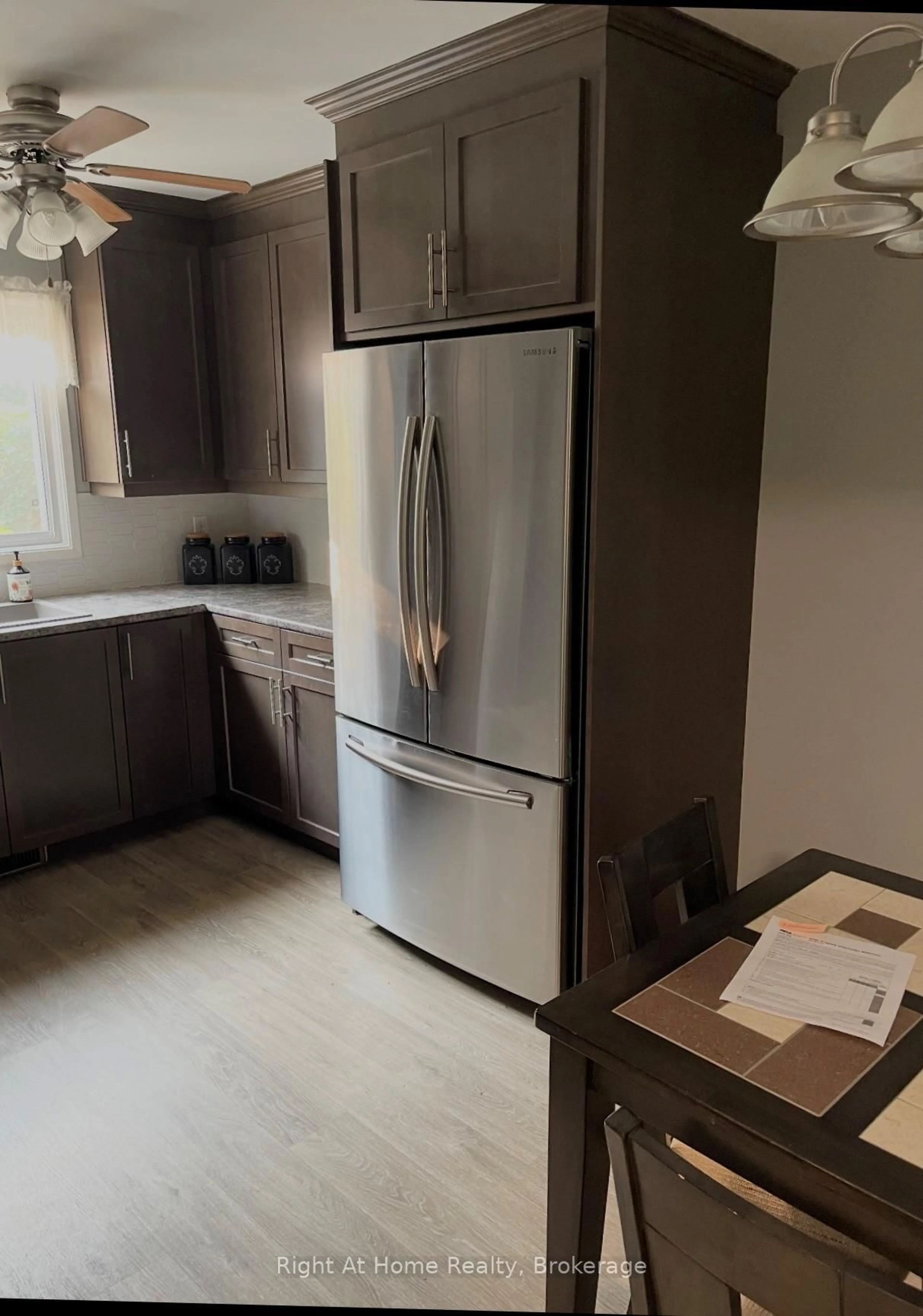 Unknown for 323A WENTWORTH Cres, Thunder Bay Ontario P7A 7S7