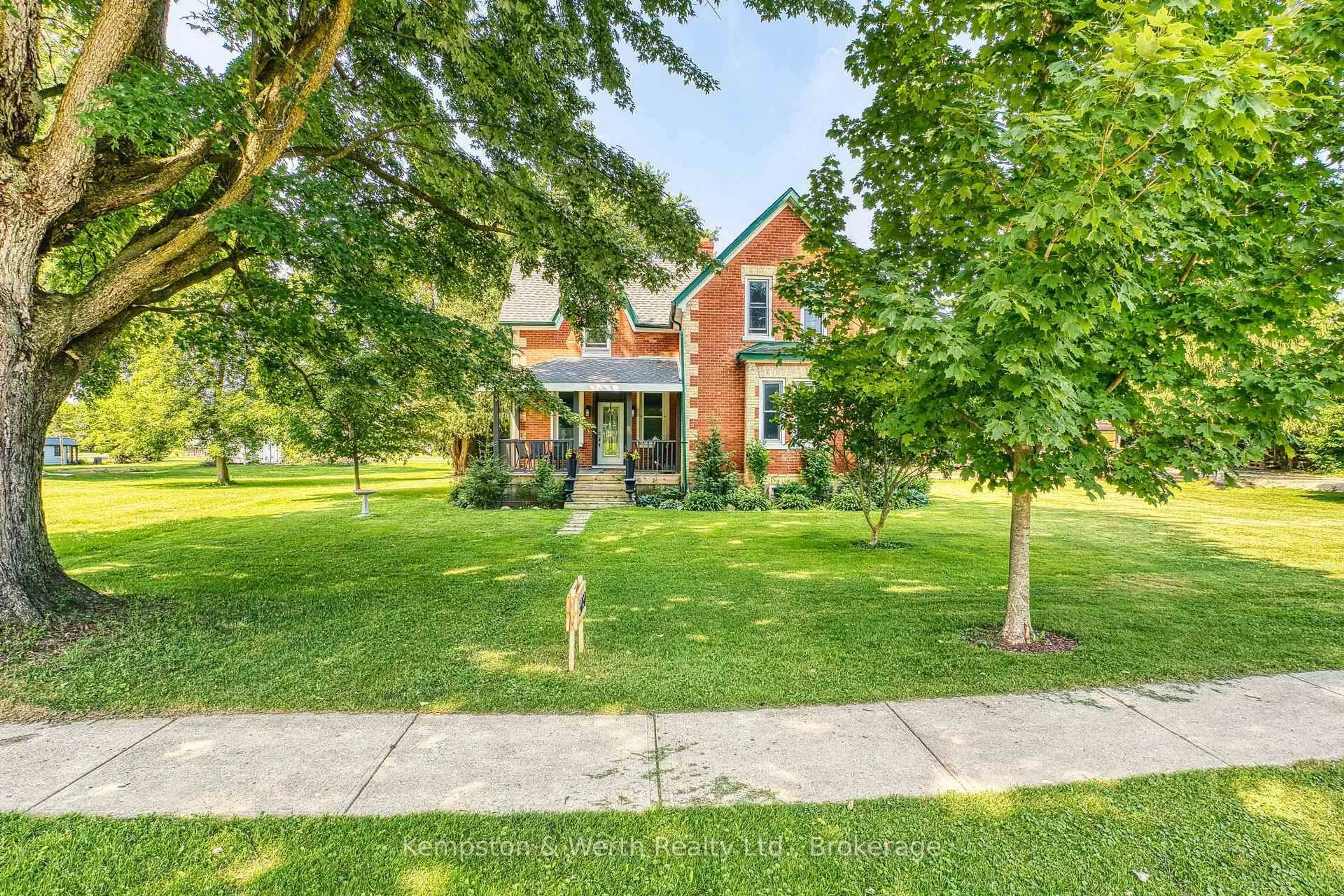 Home with brick exterior material, street for 3030 Patrick St, Howick Ontario N0G 1V0