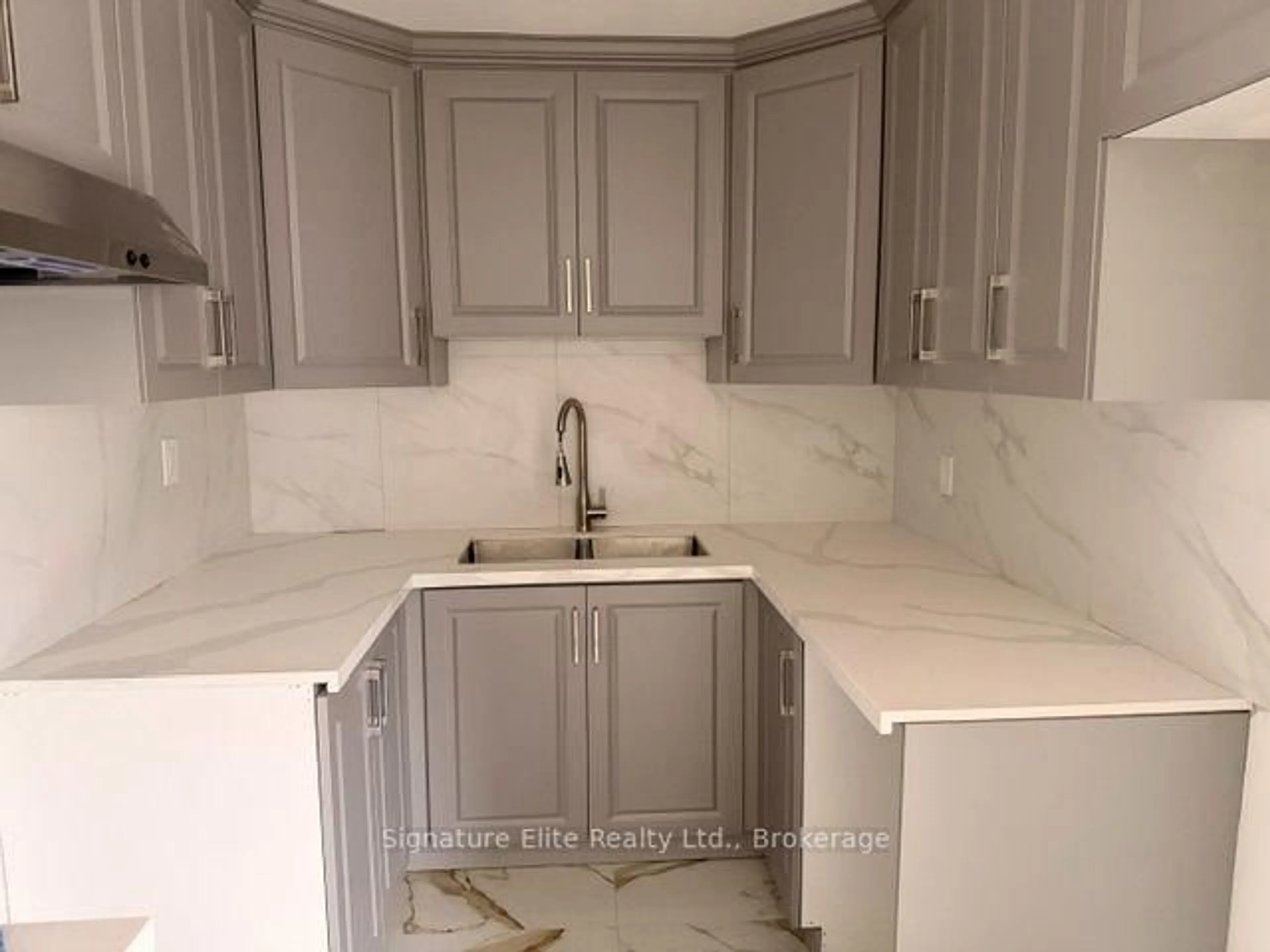 Unknown for 1088 8TH St, Owen Sound Ontario N4K 1M6