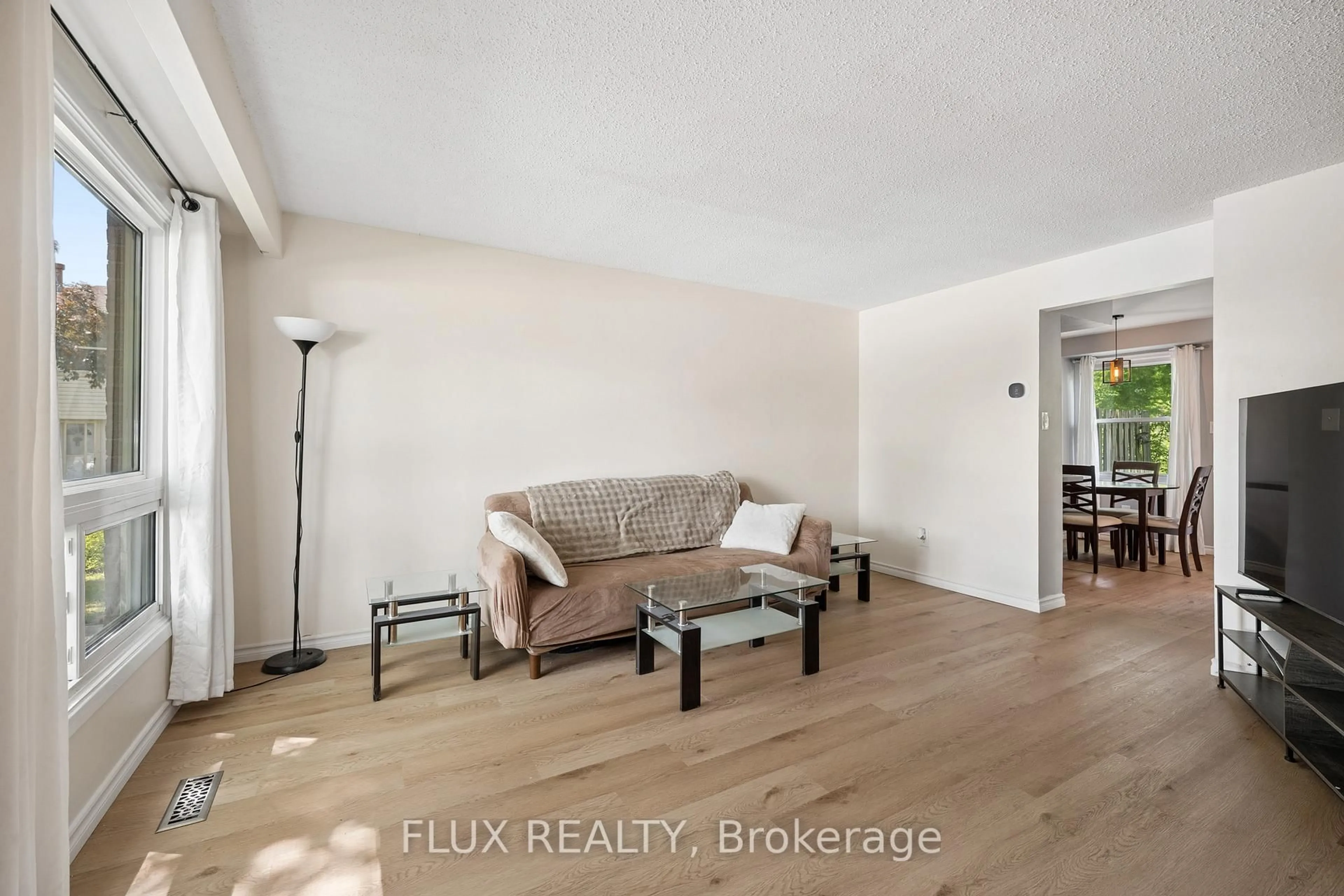 Unknown for 165 Green Valley Dr #13, Kitchener Ontario N2P 1K3