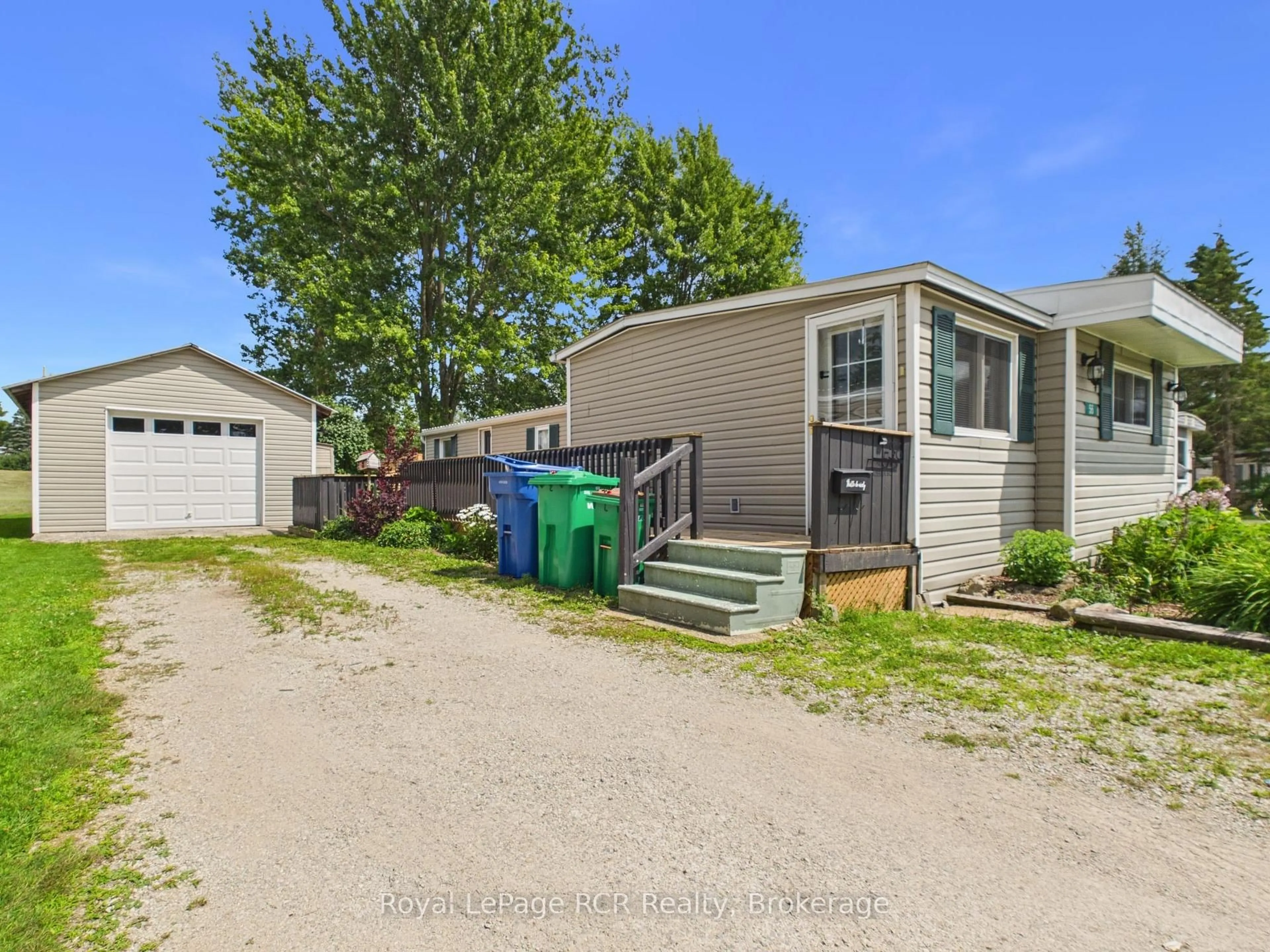 Shed for 56 Sussex Sq, Georgian Bluffs Ontario N4K 5N5