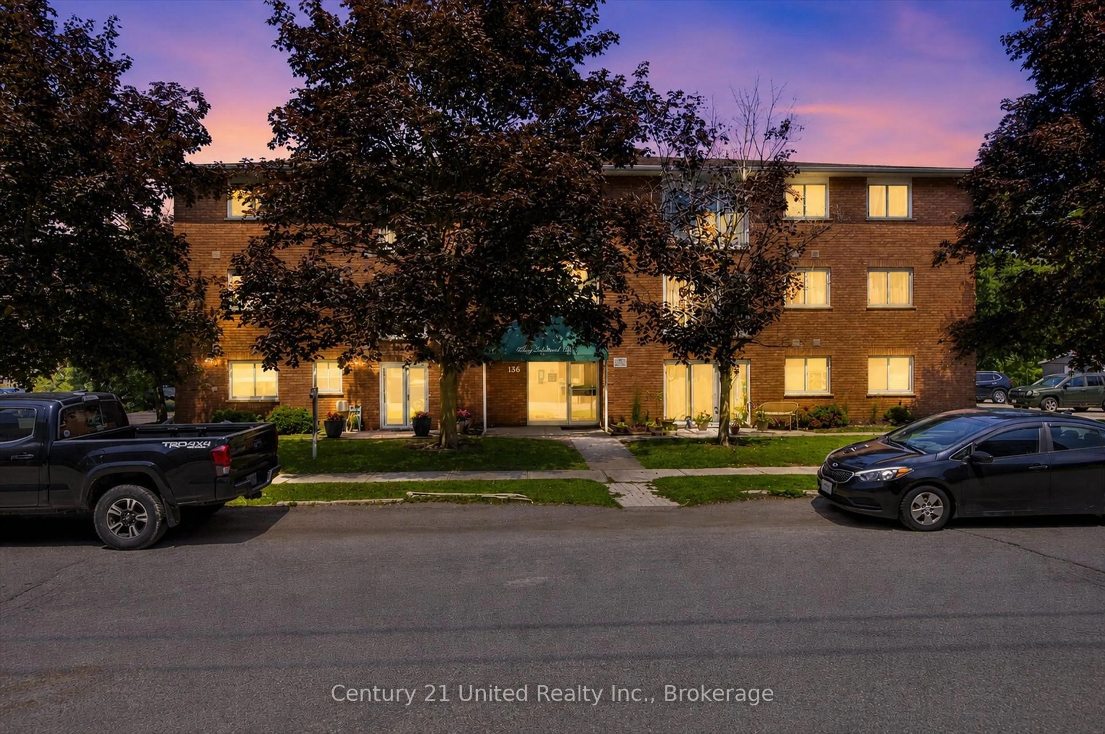 Unknown for 136 Ware St #201, Peterborough Ontario K9J 3B8