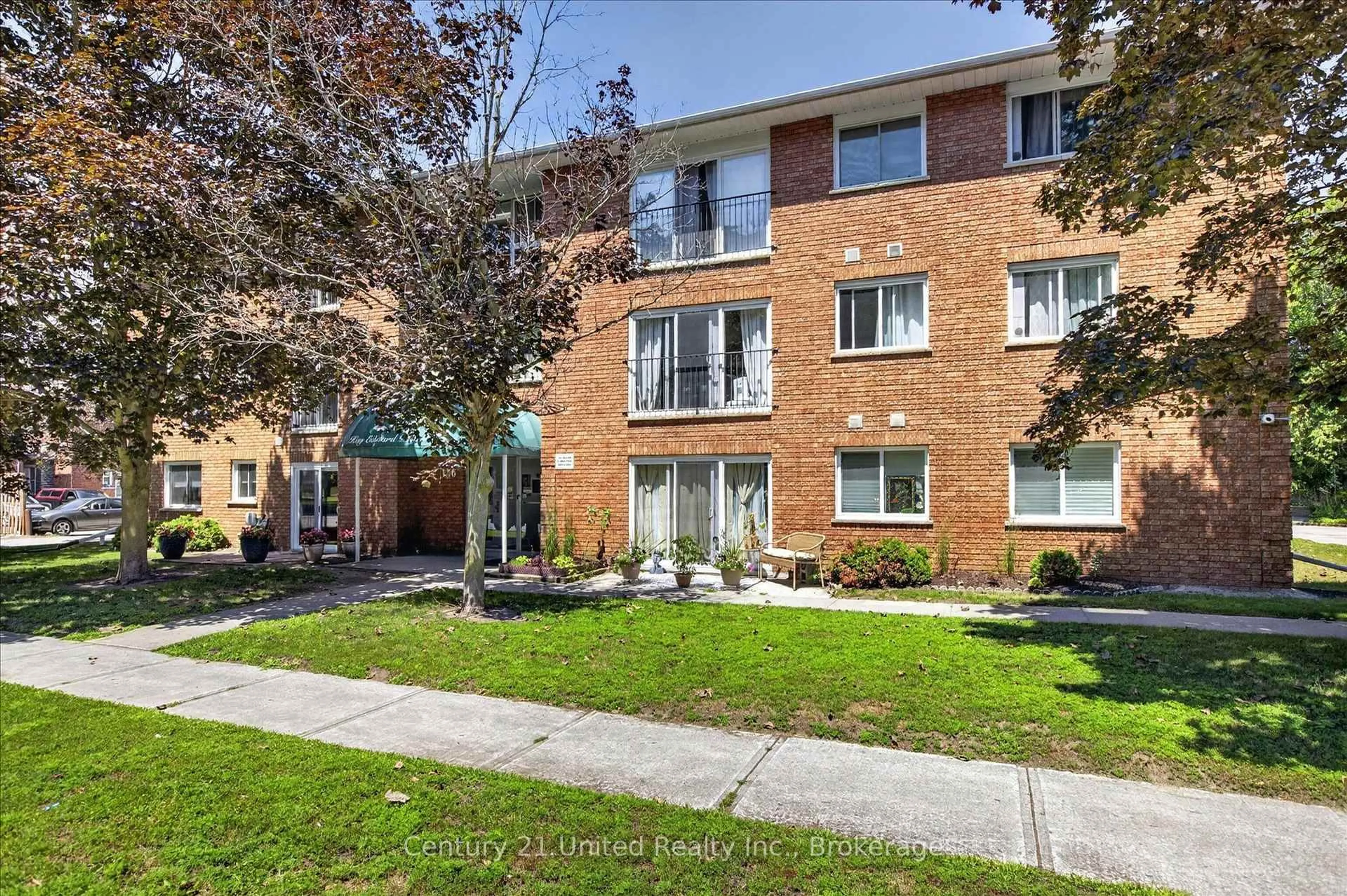 Unknown for 136 Ware St #201, Peterborough Ontario K9J 3B8
