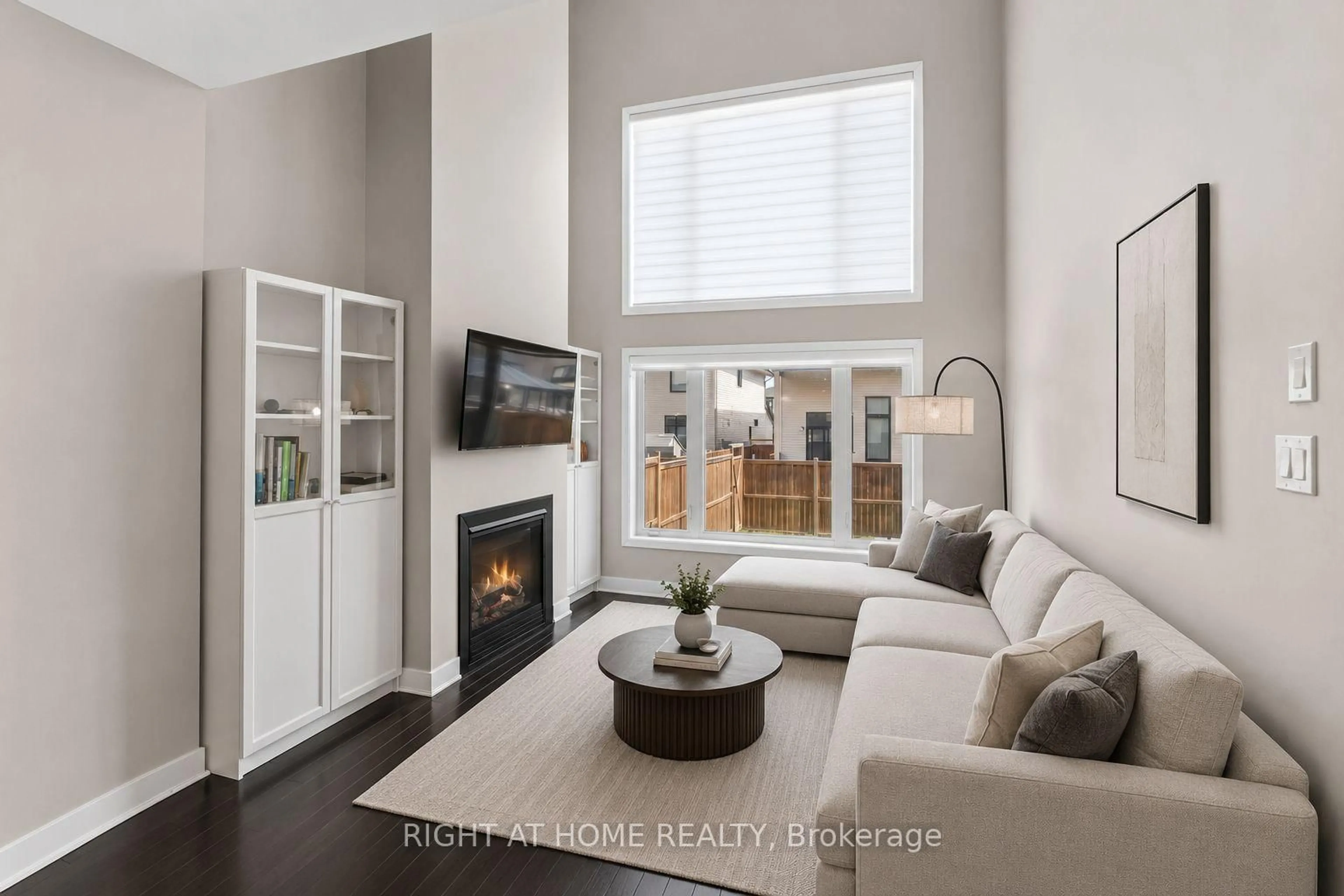 Living room with furniture, unknown for 424 Markdale Terr, Ottawa Ontario K1X 0B2