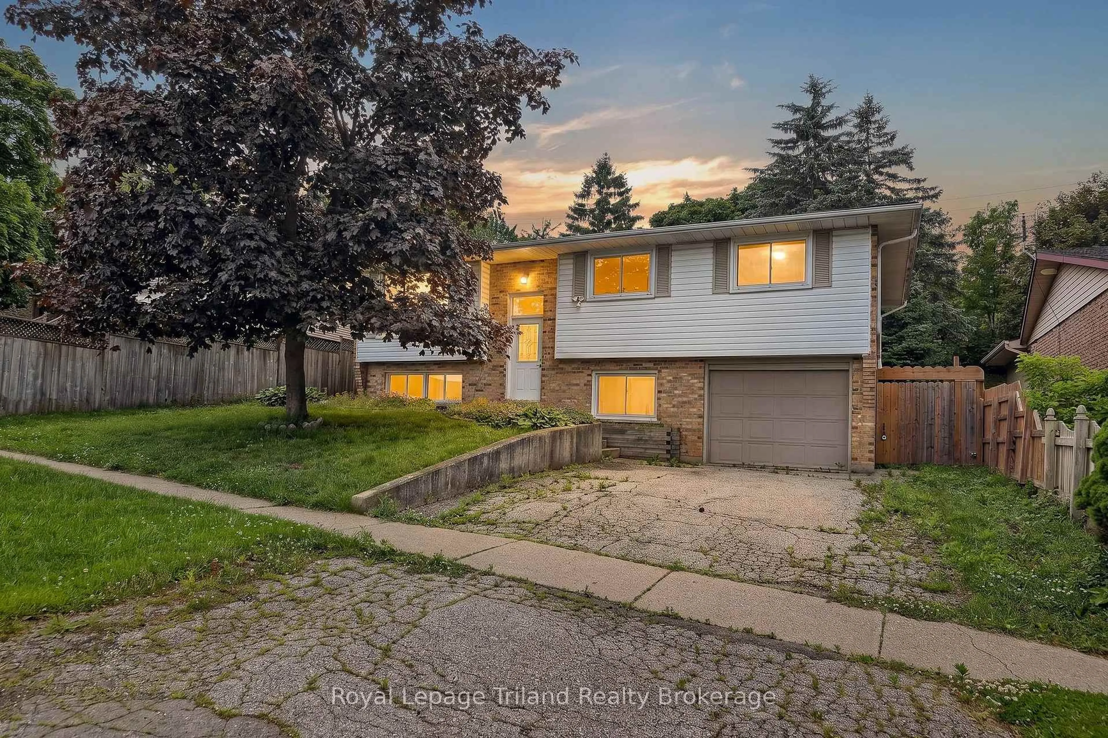 Unknown for 378 Sales Dr, Woodstock Ontario N4S 8K3