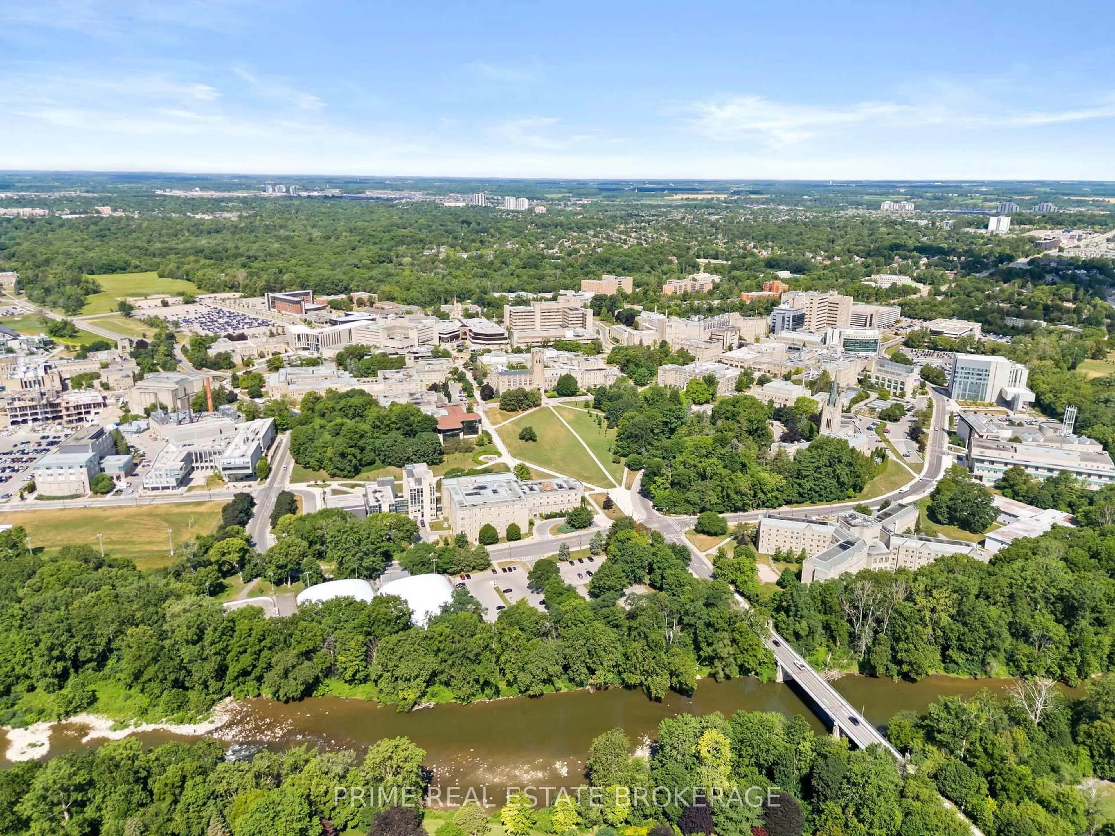 A pic from outside/outdoor area/front of a property/back of a property/a pic from drone, unknown for 457 St George St, London East Ontario N6A 3B6