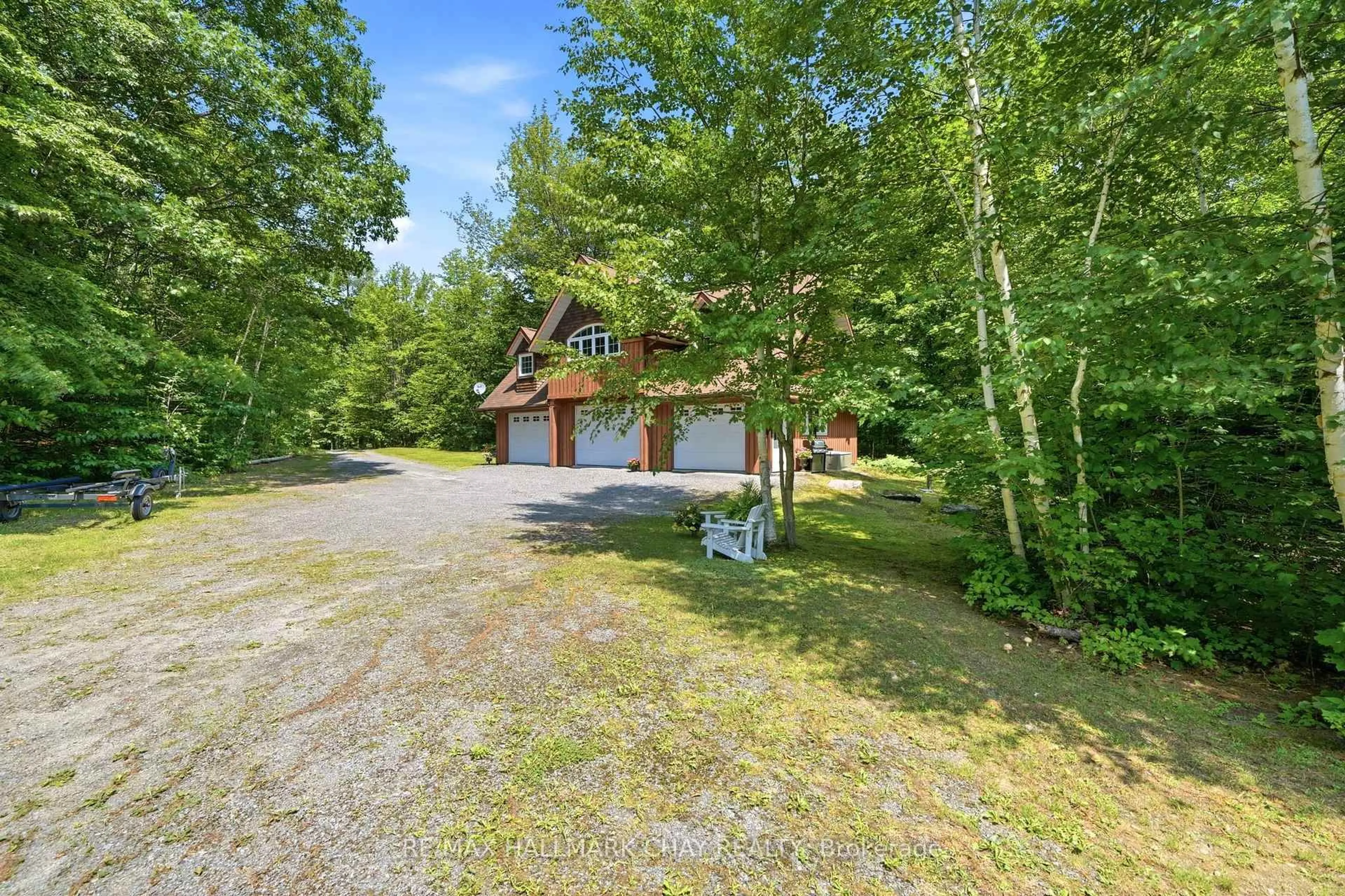 A pic from outside/outdoor area/front of a property/back of a property/a pic from drone, unknown for 50 Price Point Rd, Lake of Bays Ontario P0B 1A0