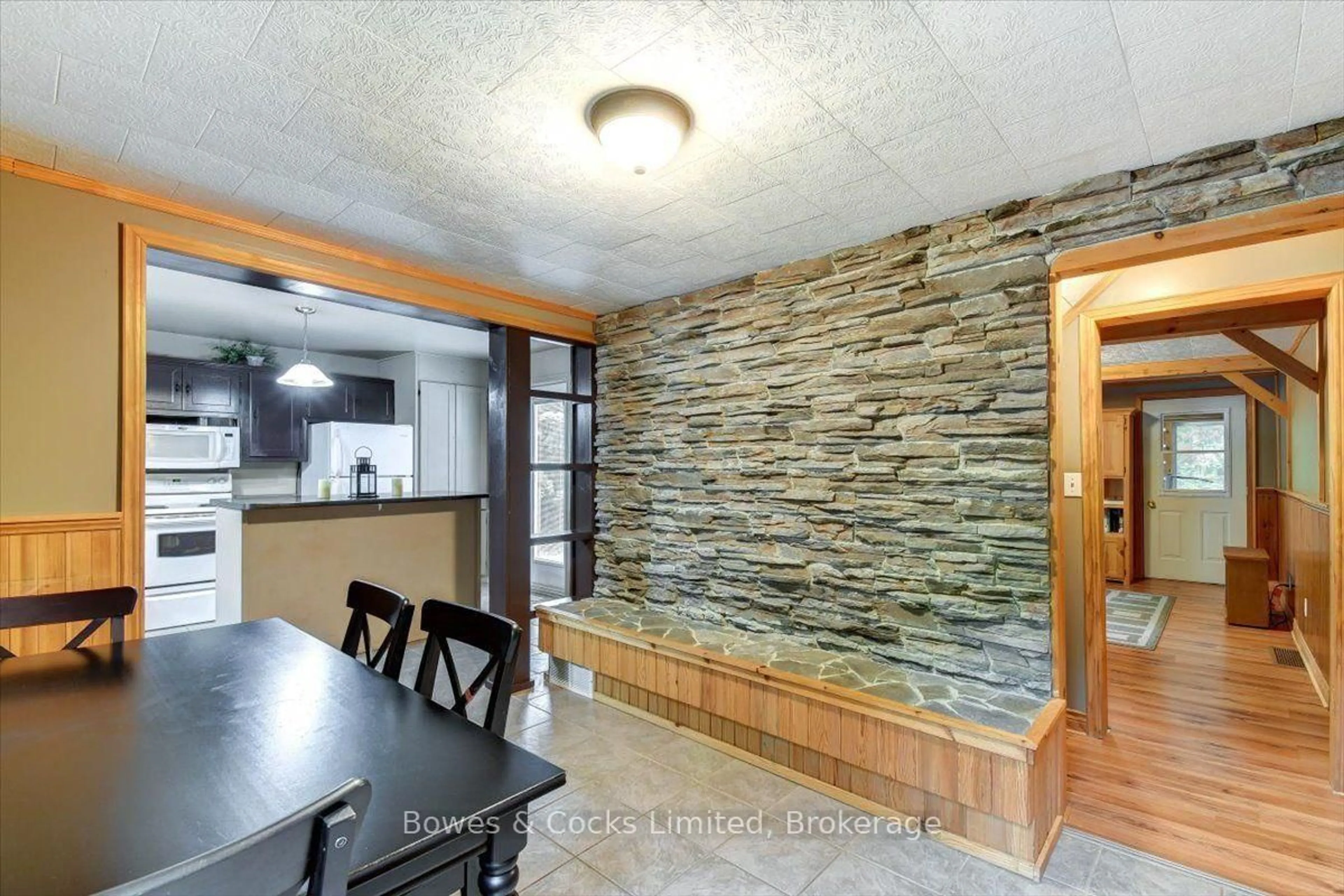 Dining room, ceramic/tile floor for 3196 Old Hastings Rd, Coe Hill Ontario K0L 1P0