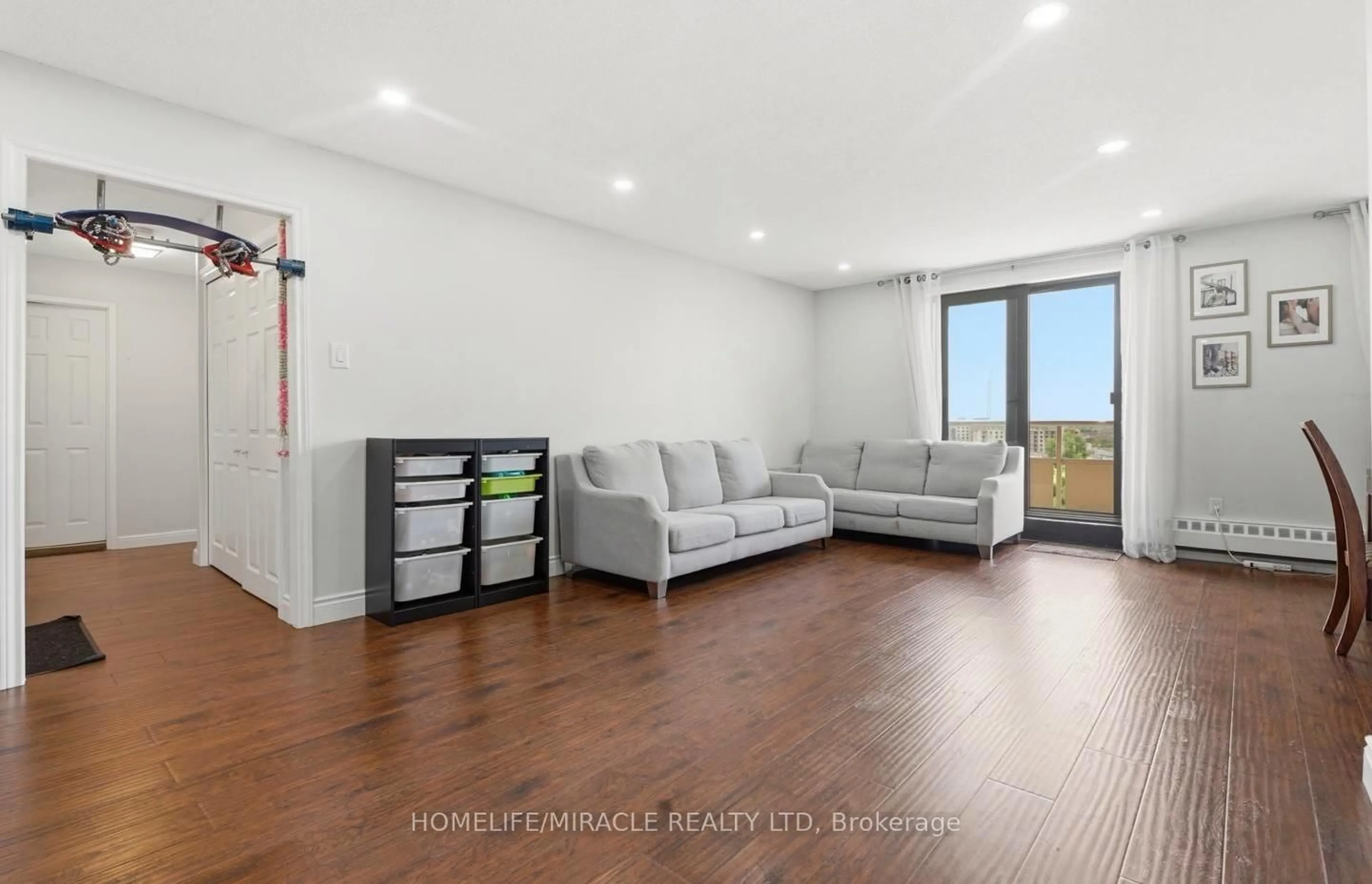 Living room with furniture, unknown for 1100 Courtland Ave #809, Kitchener Ontario N2C 2H9