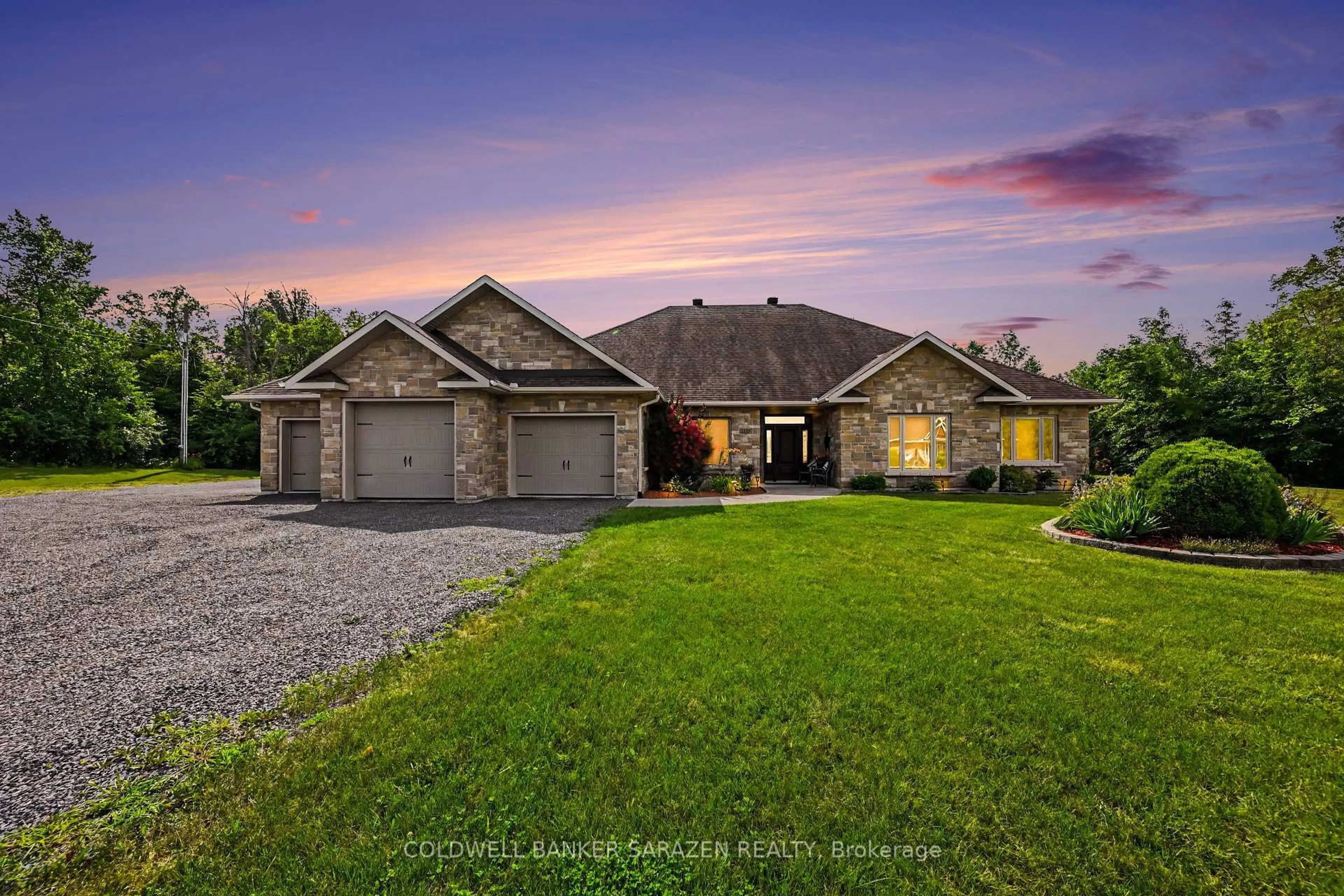 A pic from outside/outdoor area/front of a property/back of a property/a pic from drone, street for 1159 Jamieson Lane, Renfrew Ontario K7V 3Z4