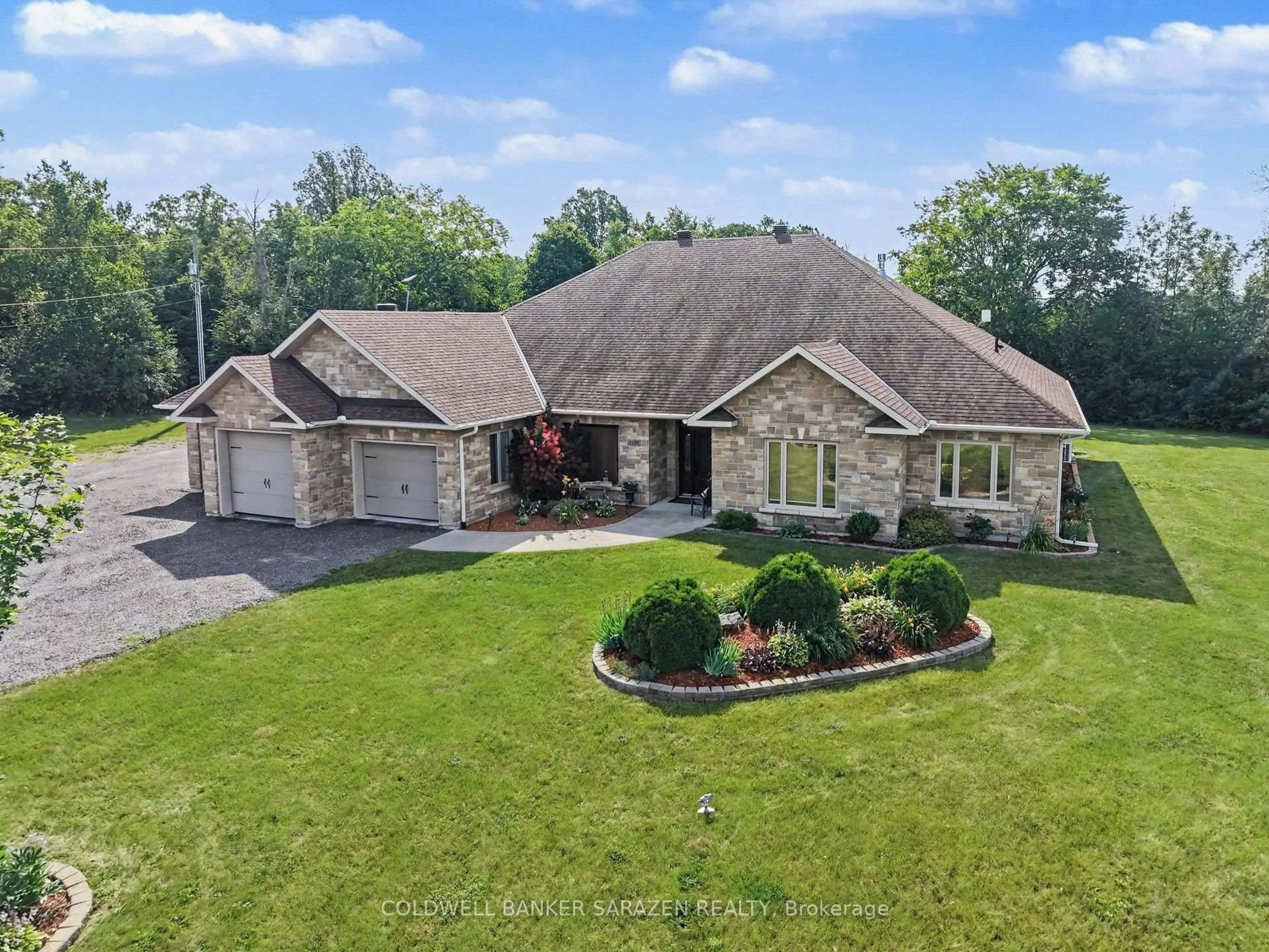 A pic from outside/outdoor area/front of a property/back of a property/a pic from drone, unknown for 1159 Jamieson Lane, Renfrew Ontario K7V 3Z4