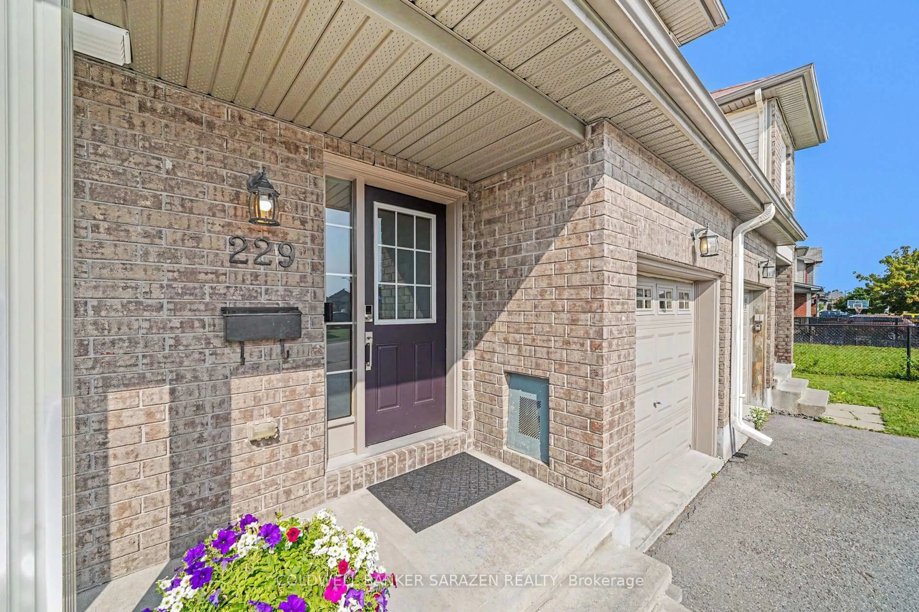 Unknown for 229 Vision St, Ottawa Ontario K4M 0B5