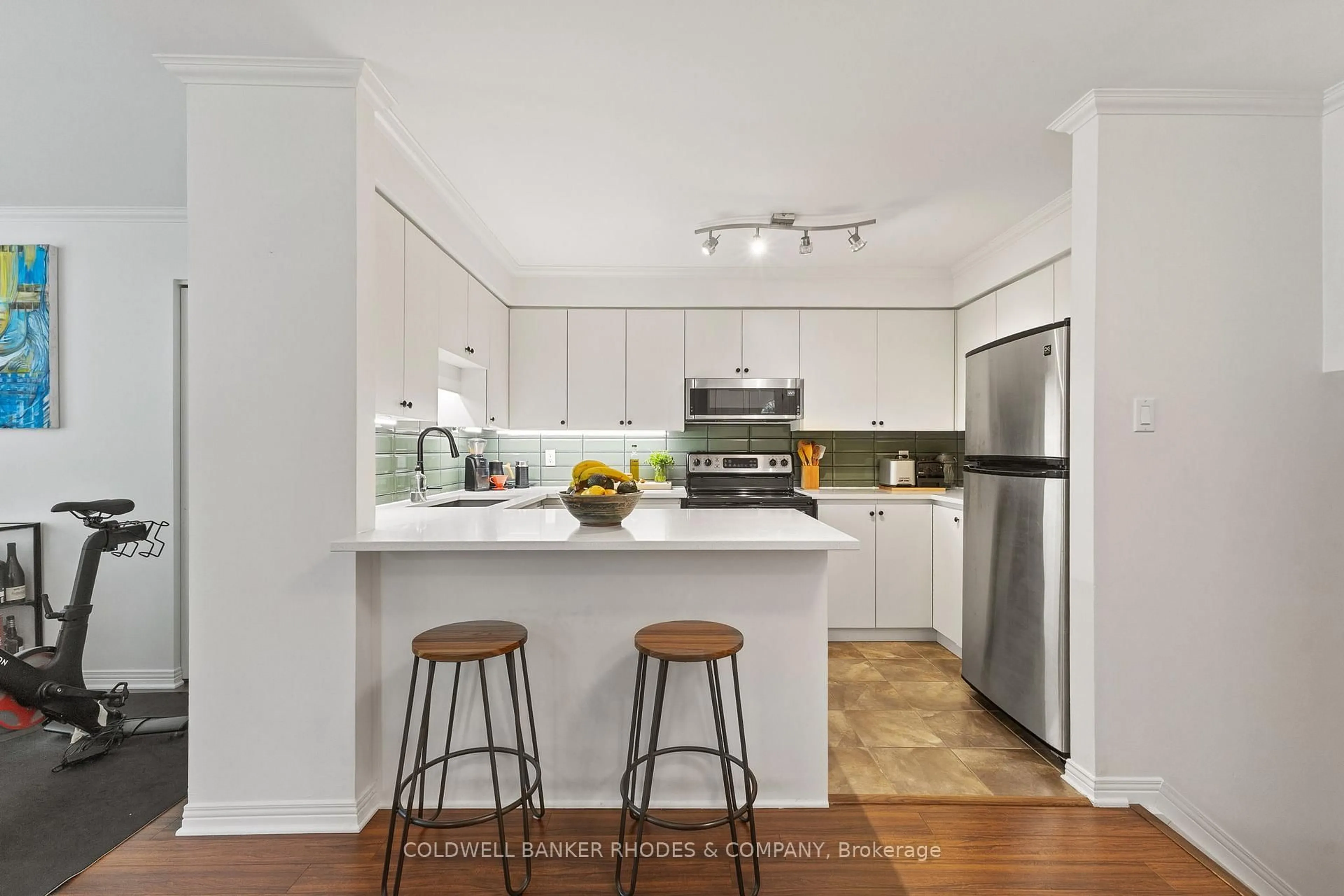 Standard kitchen, unknown for 59 Havelock St #1, Ottawa Ontario K1S 0A4