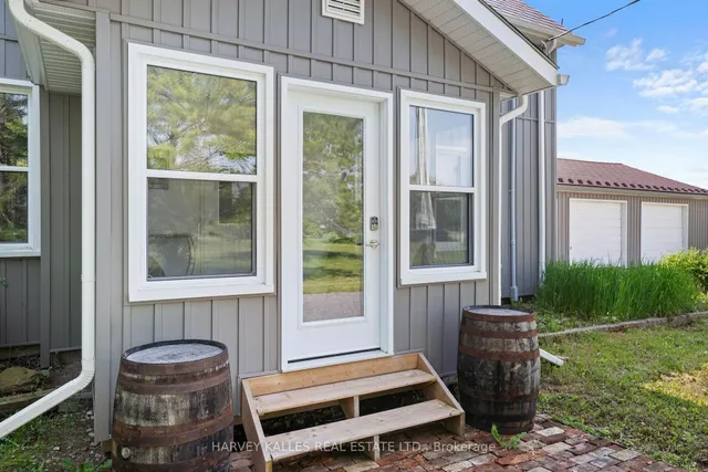 182 Marisett Rd, Prince Edward County 5