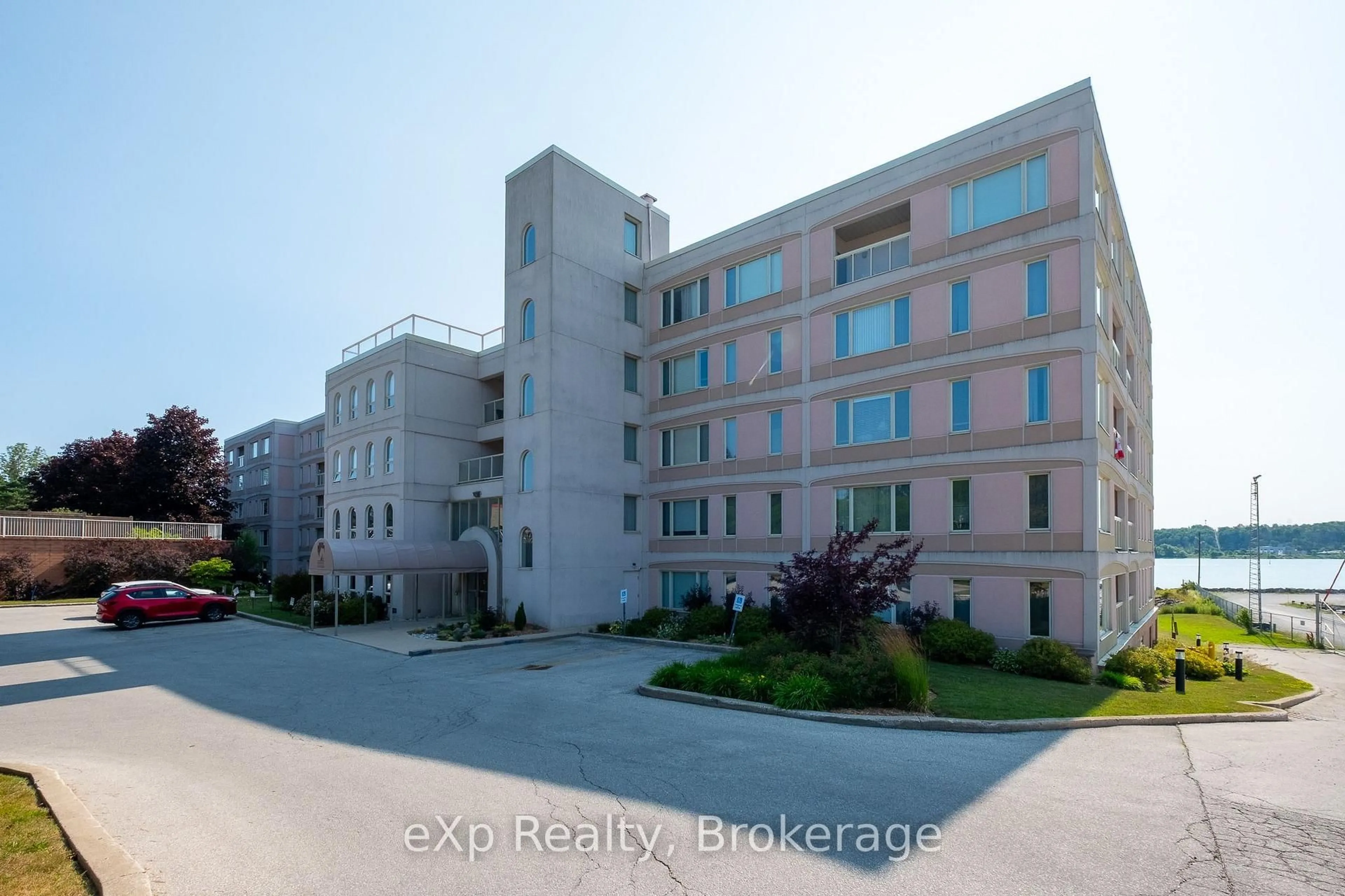 Unknown for 2555 3rd Ave #105, Owen Sound Ontario N4K 6T8