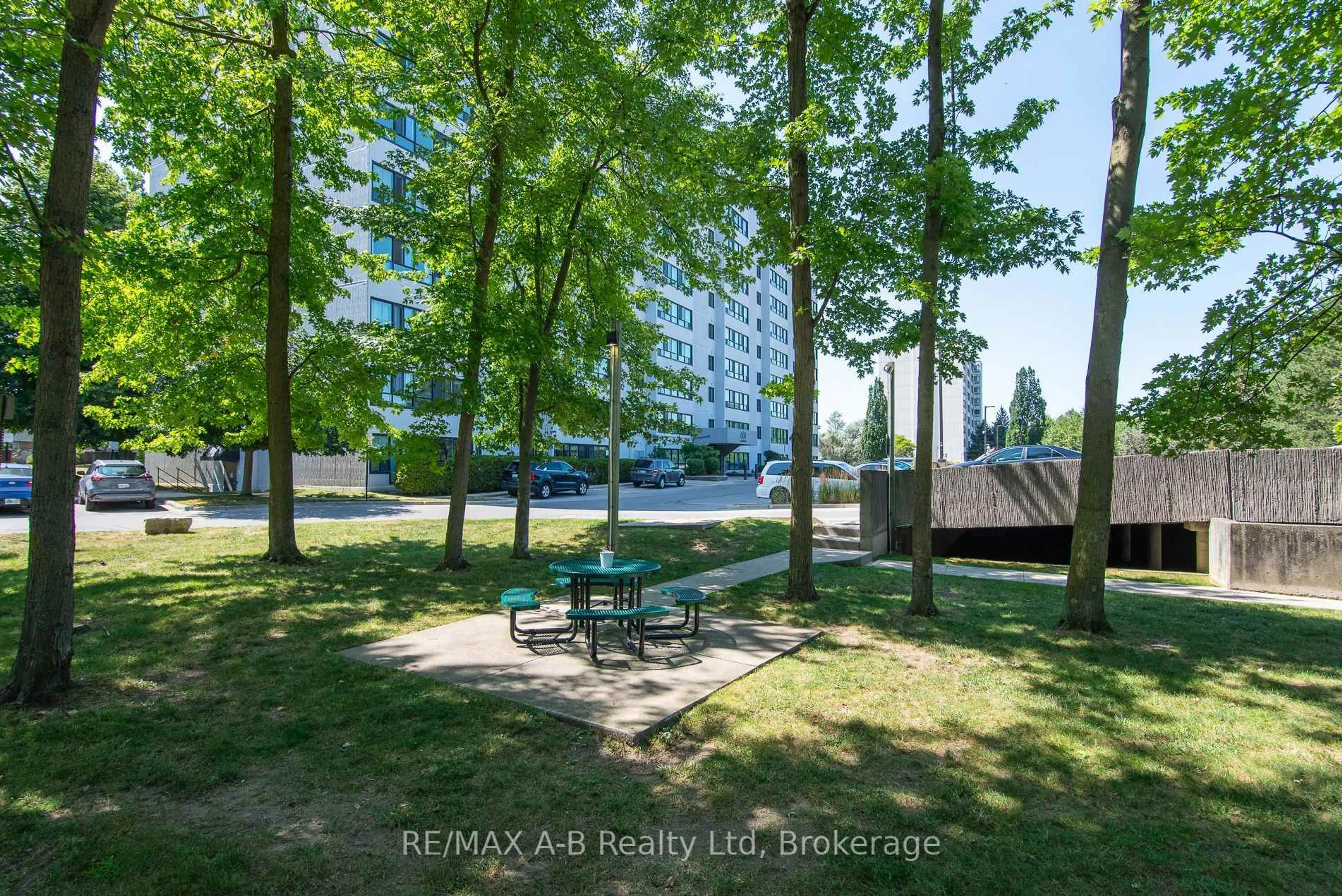 Patio, unknown for 600 Grenfell Dr #407, London North Ontario N5X 2R8