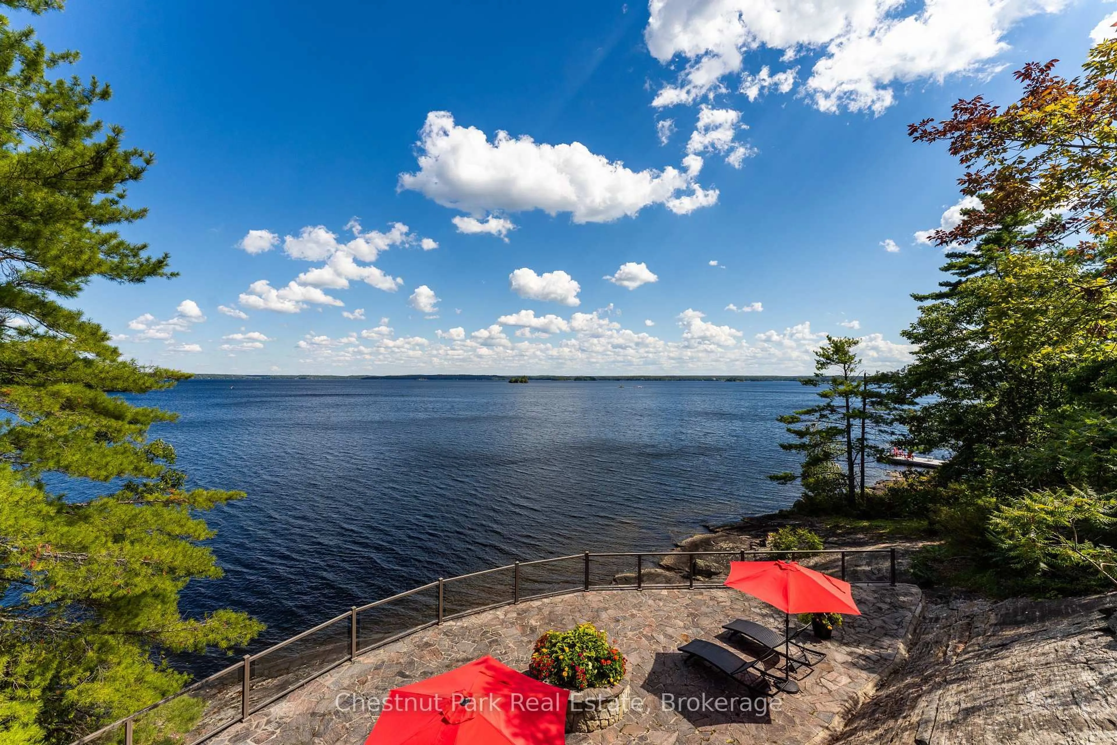 Patio, water/lake/river/ocean view for 1088 Lawland Heights Rd #2, Gravenhurst Ontario P1P 1R2