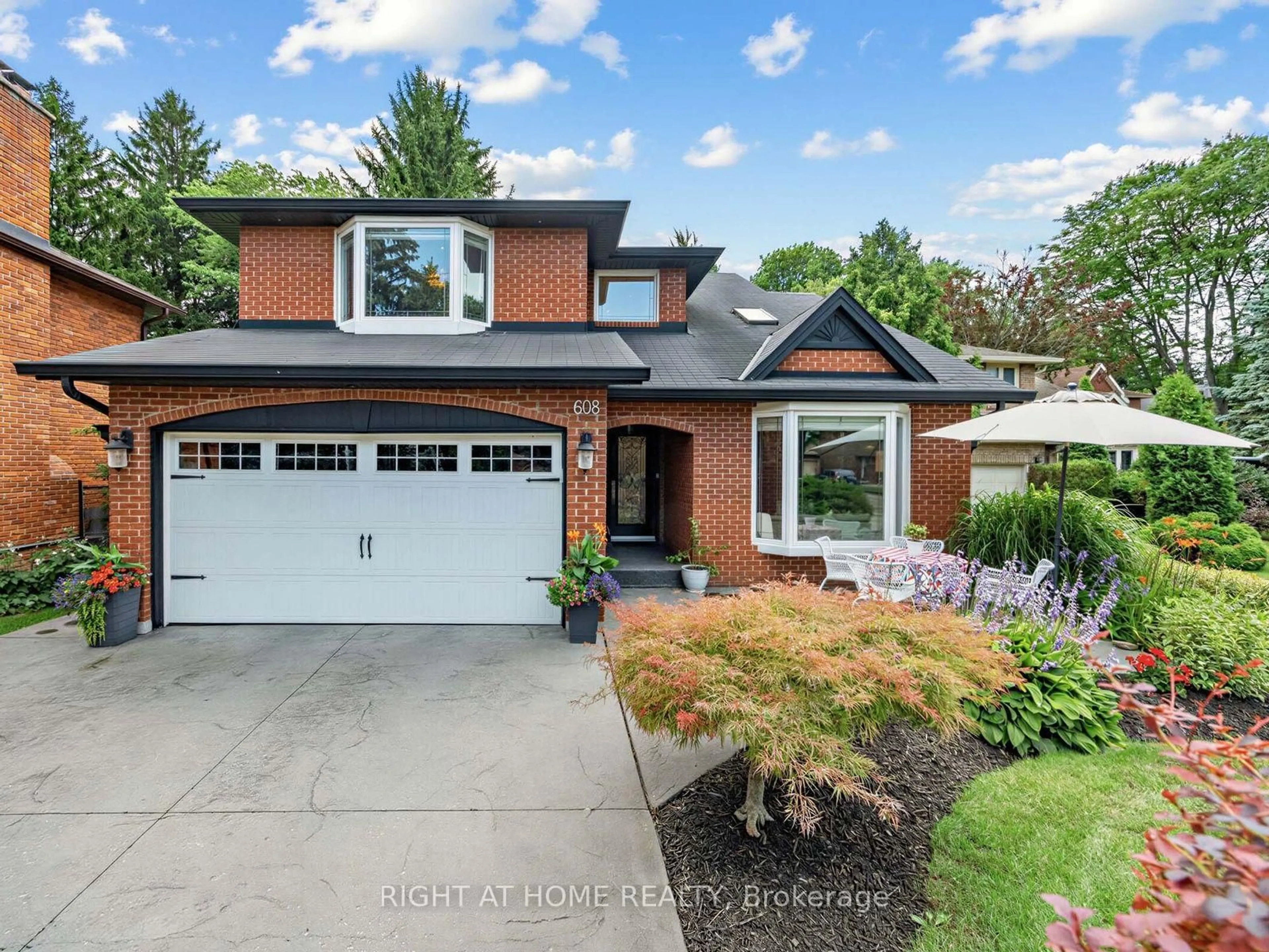 Home with brick exterior material, street for 608 Highvalley Rd, Hamilton Ontario L9G 3X3