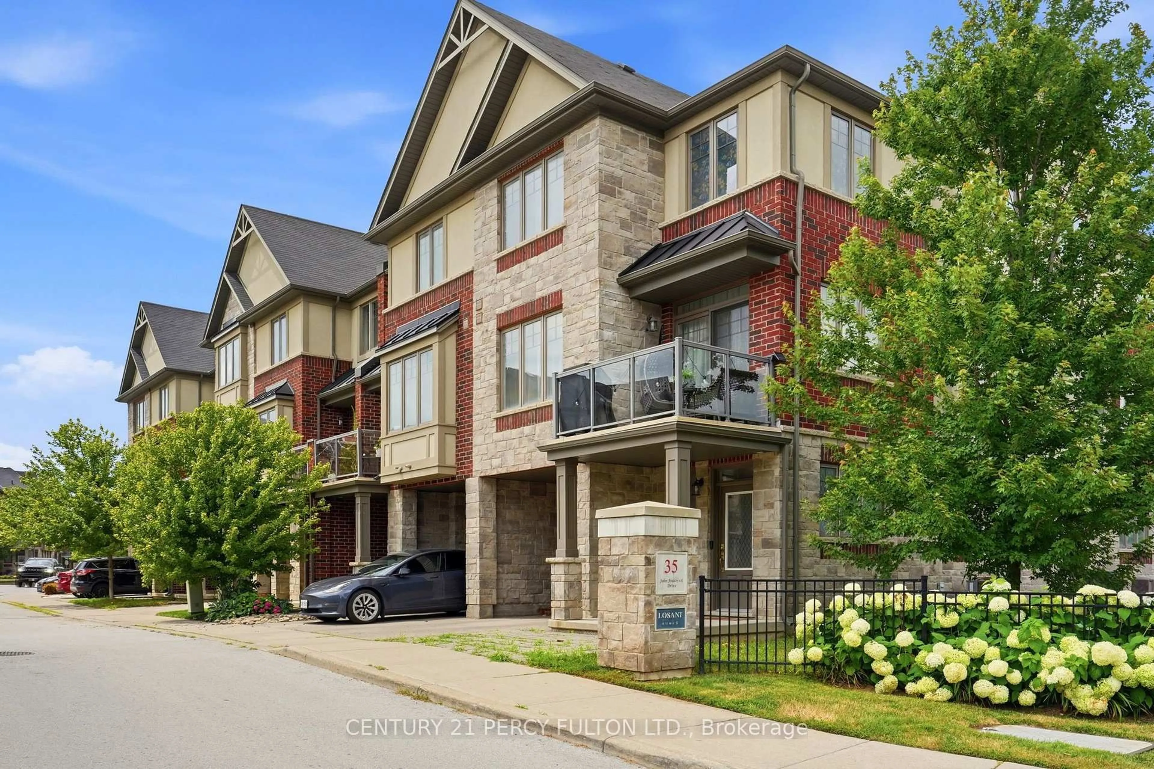 Unknown for 6 Whaley Lane, Hamilton Ontario L9G 0G7