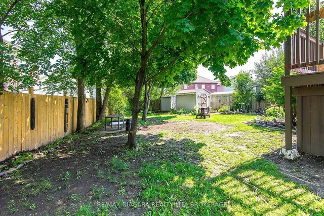 15 Marc Crt, Welland 2