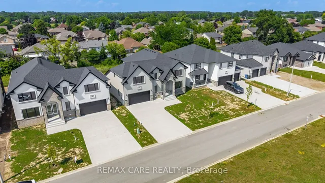 56 Noble Crt, Amherstburg 5