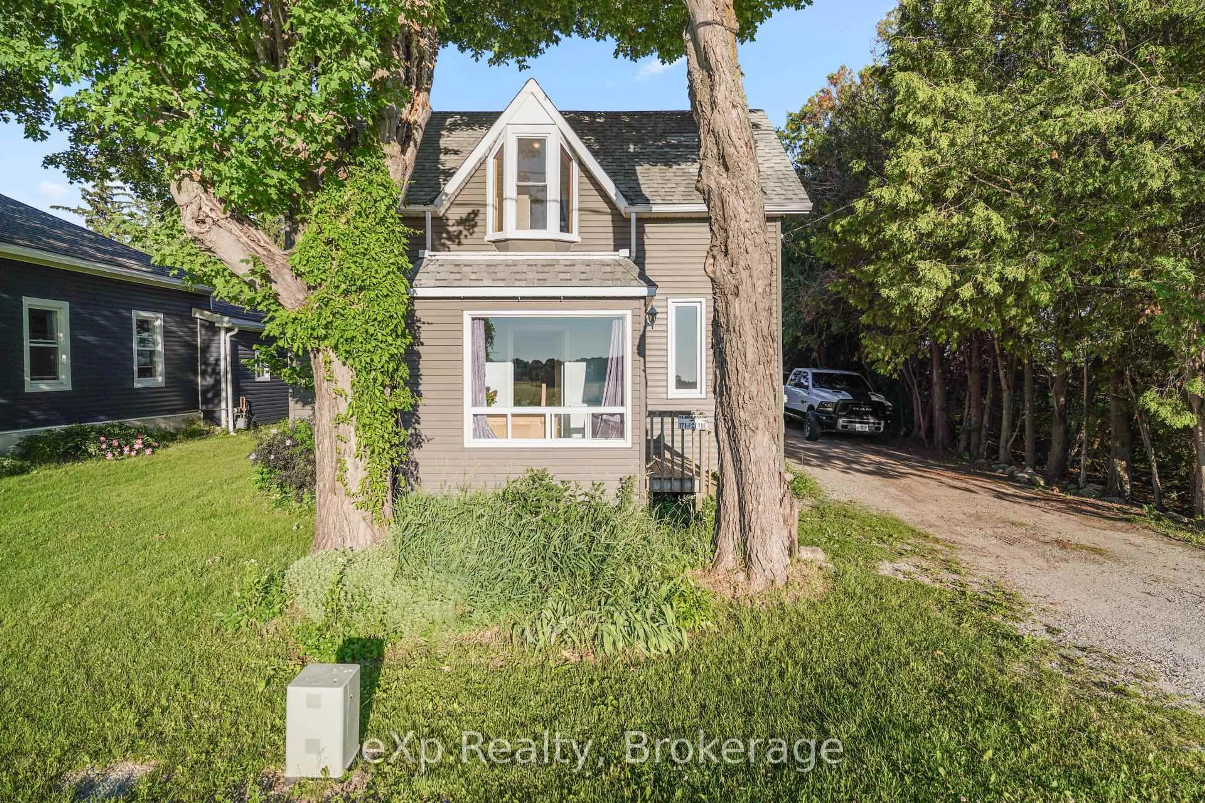 A pic from outside/outdoor area/front of a property/back of a property/a pic from drone, street for 171 Clyde Line, Morris Turnberry Ontario N0G 1G0