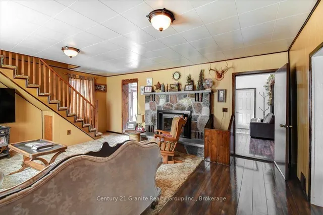 37326 Hwy 28 Highway, Palmer Rapids 5