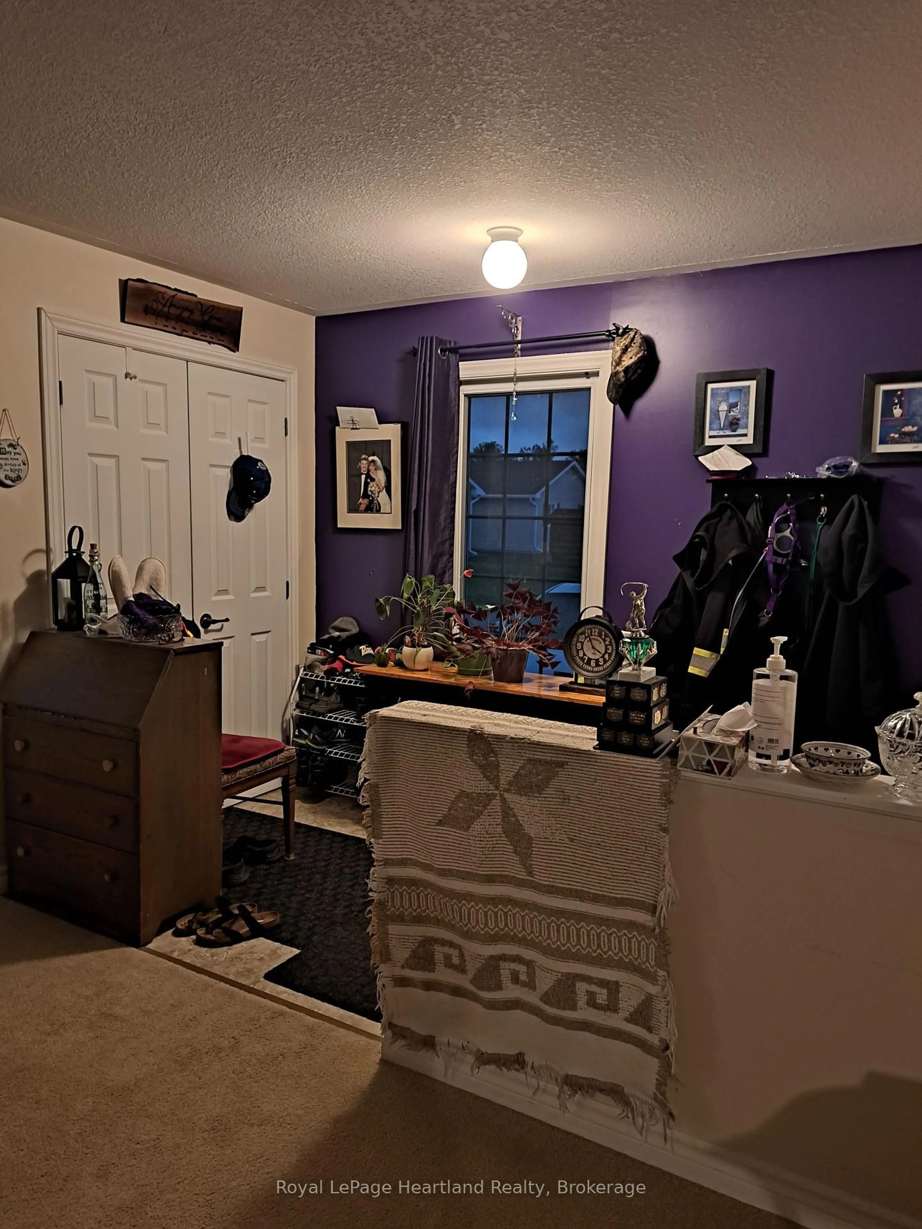 A pic of a room for 5 Kellestine Dr, Strathroy-Caradoc Ontario N6G 0C5