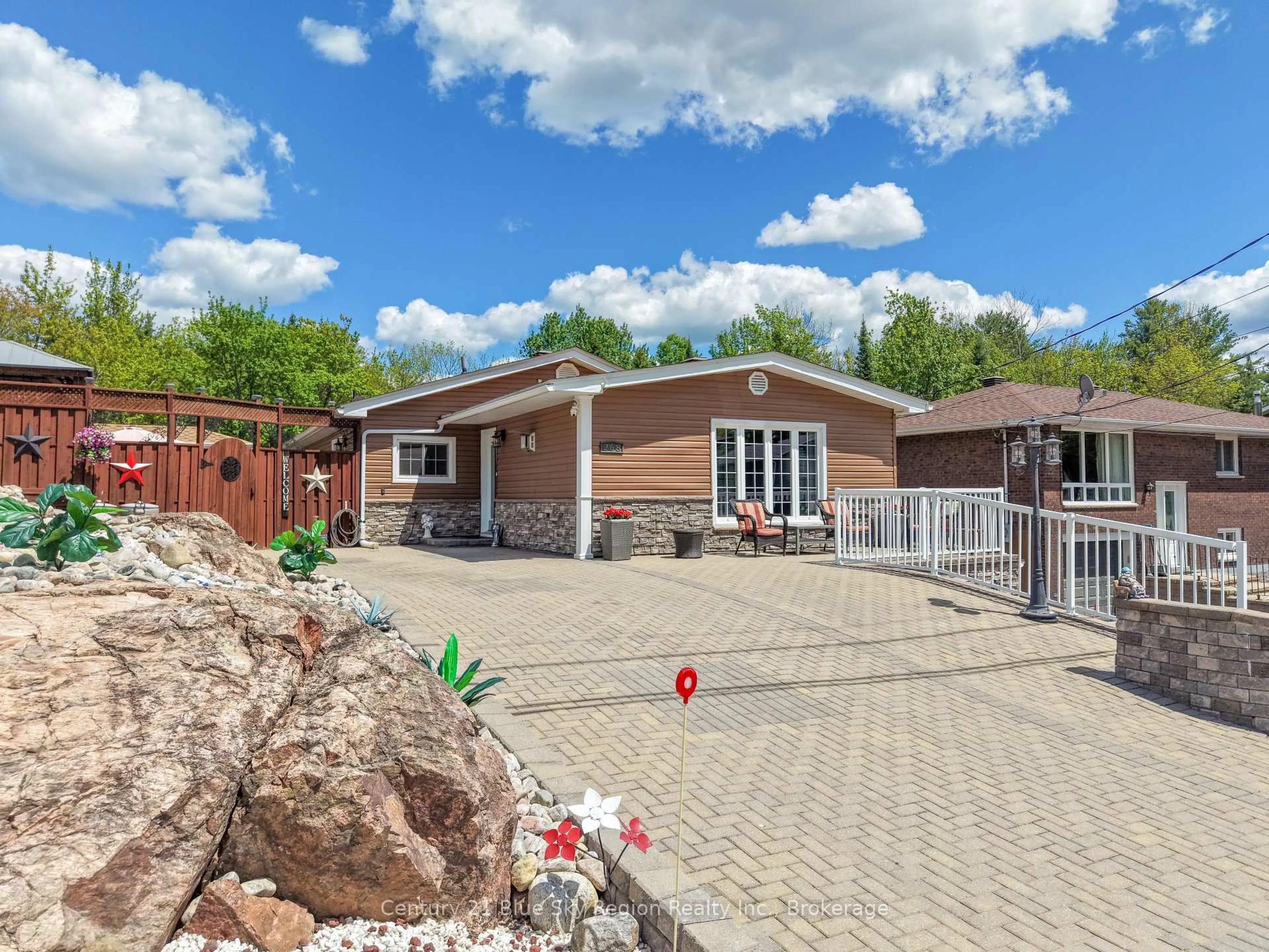 Unknown for 268 King St, Callander Ontario P0H 1H0