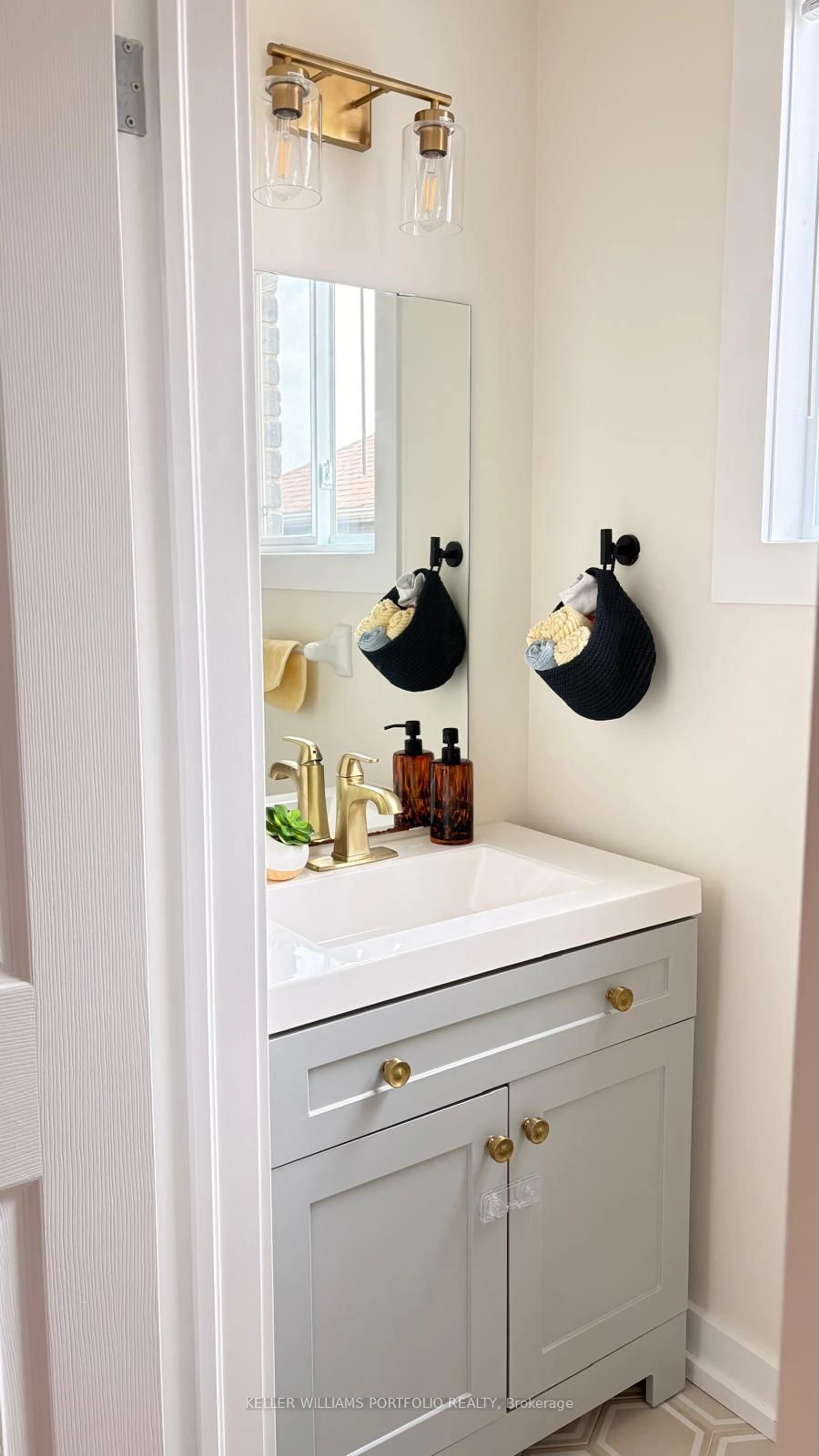 Contemporary bathroom, ceramic/tile floor for 775 Klosters Dr, Waterloo Ontario N2V 2V4