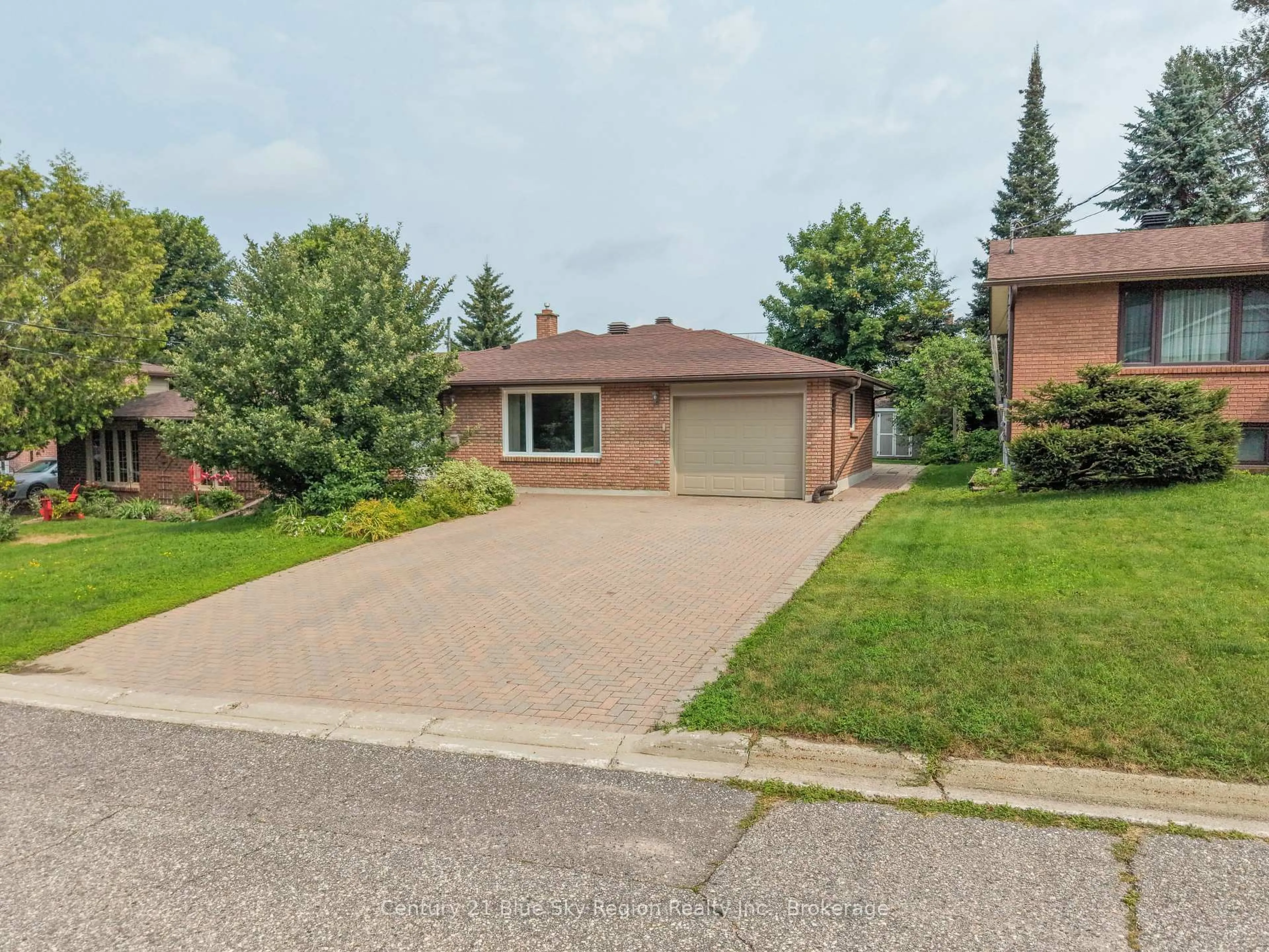 Home with brick exterior material, street for 113 Sable Cres, North Bay Ontario P1A 3X6