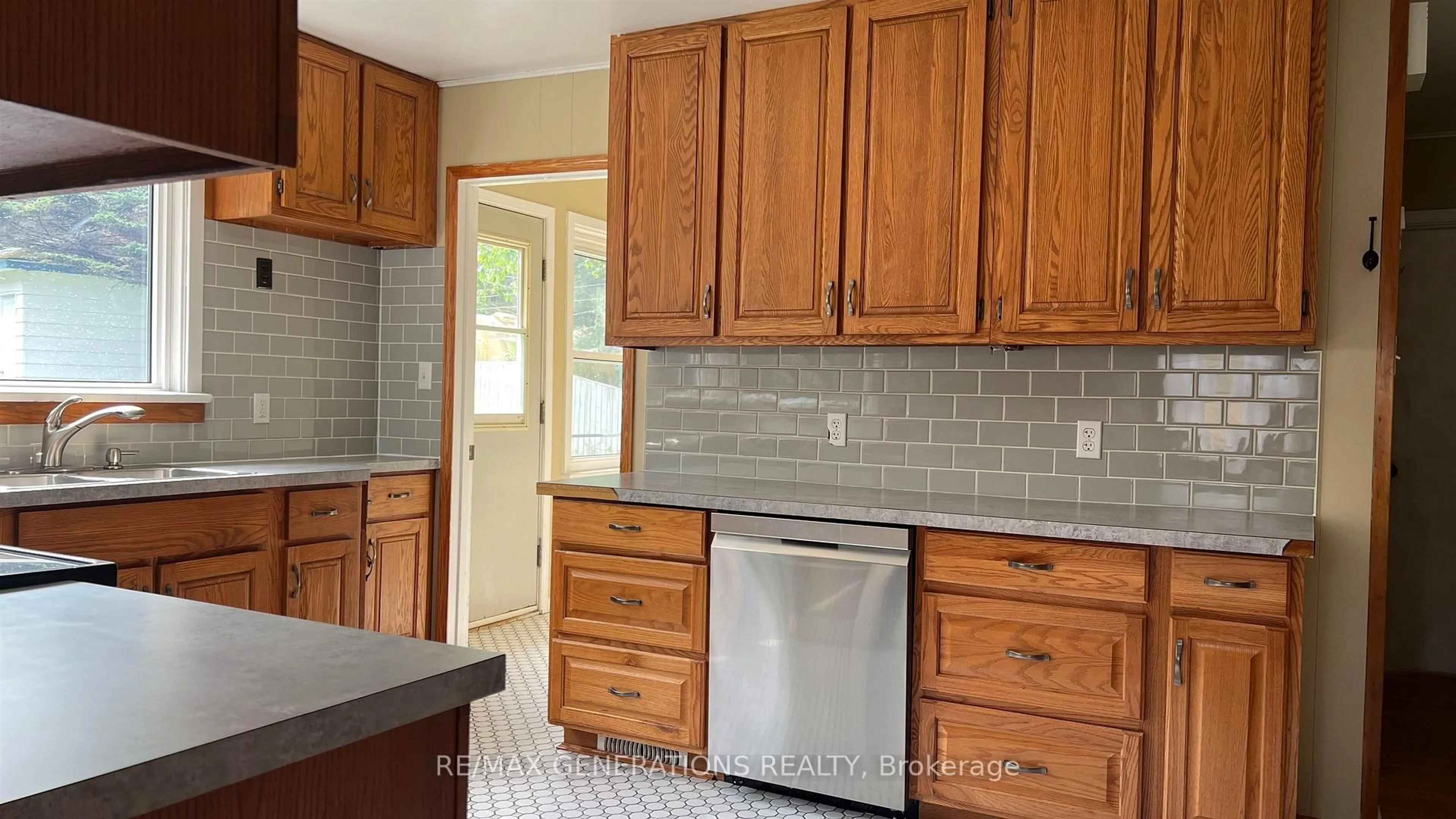 Standard kitchen, unknown for 15 Sund Cres, Marathon Ontario P0T 2E0